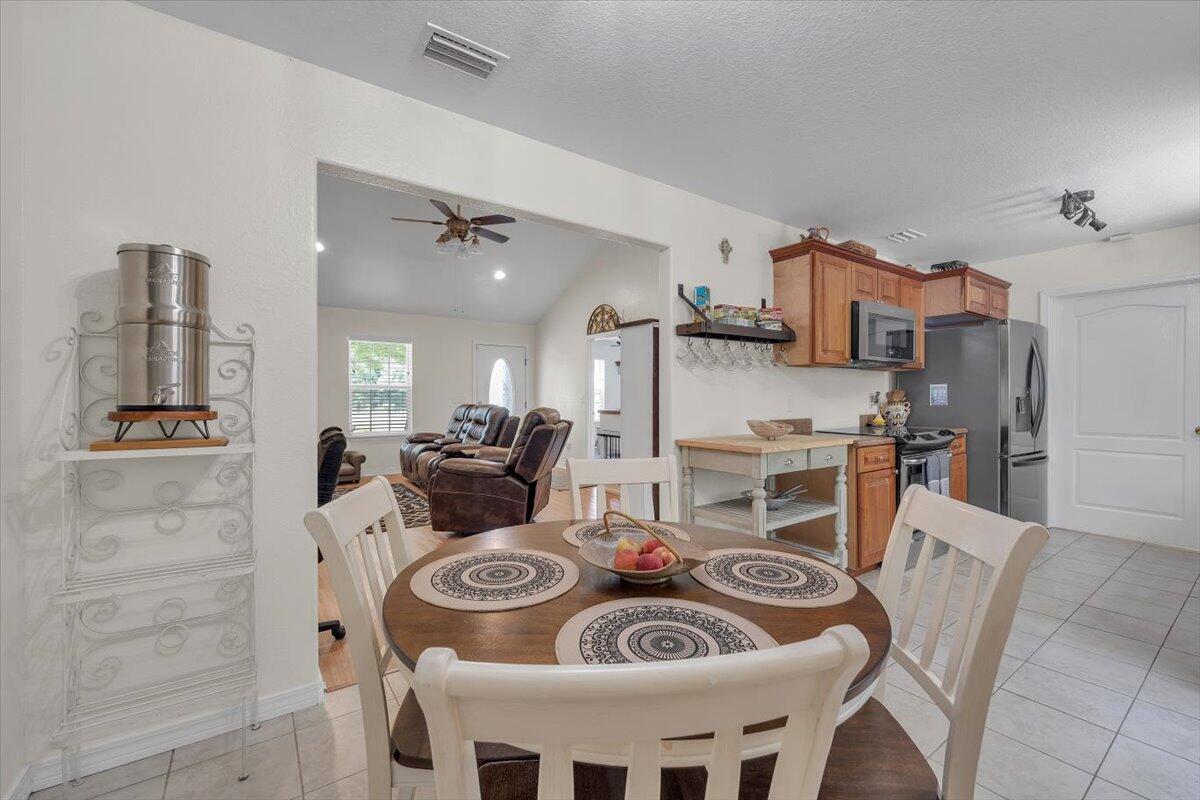 65 Sidney Avenue, DeFuniak Springs