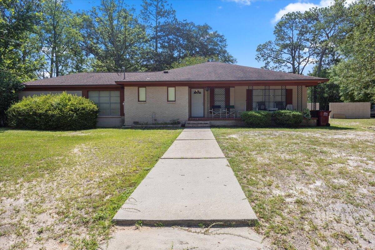 141 Woodlawn Drive