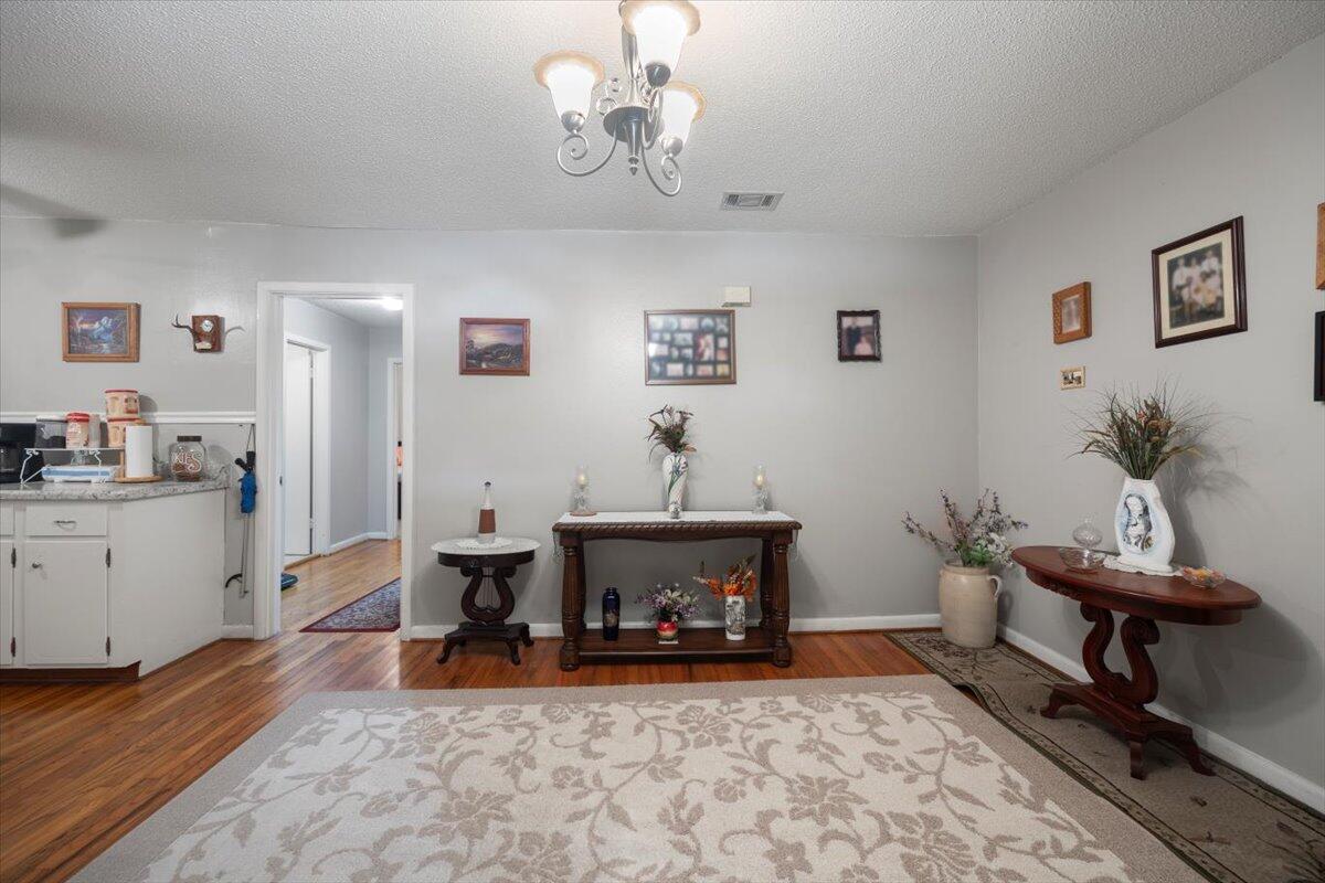 141 Woodlawn Drive