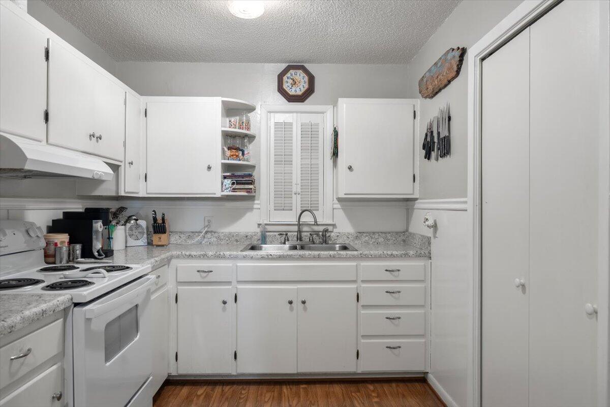 141 Woodlawn Drive