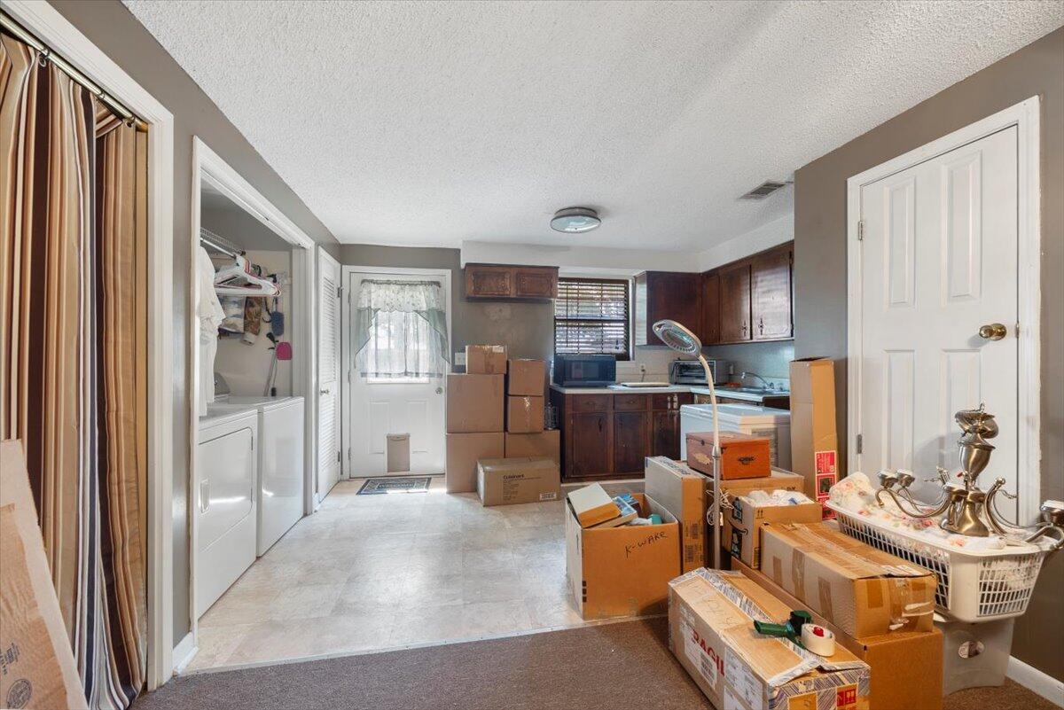 141 Woodlawn Drive