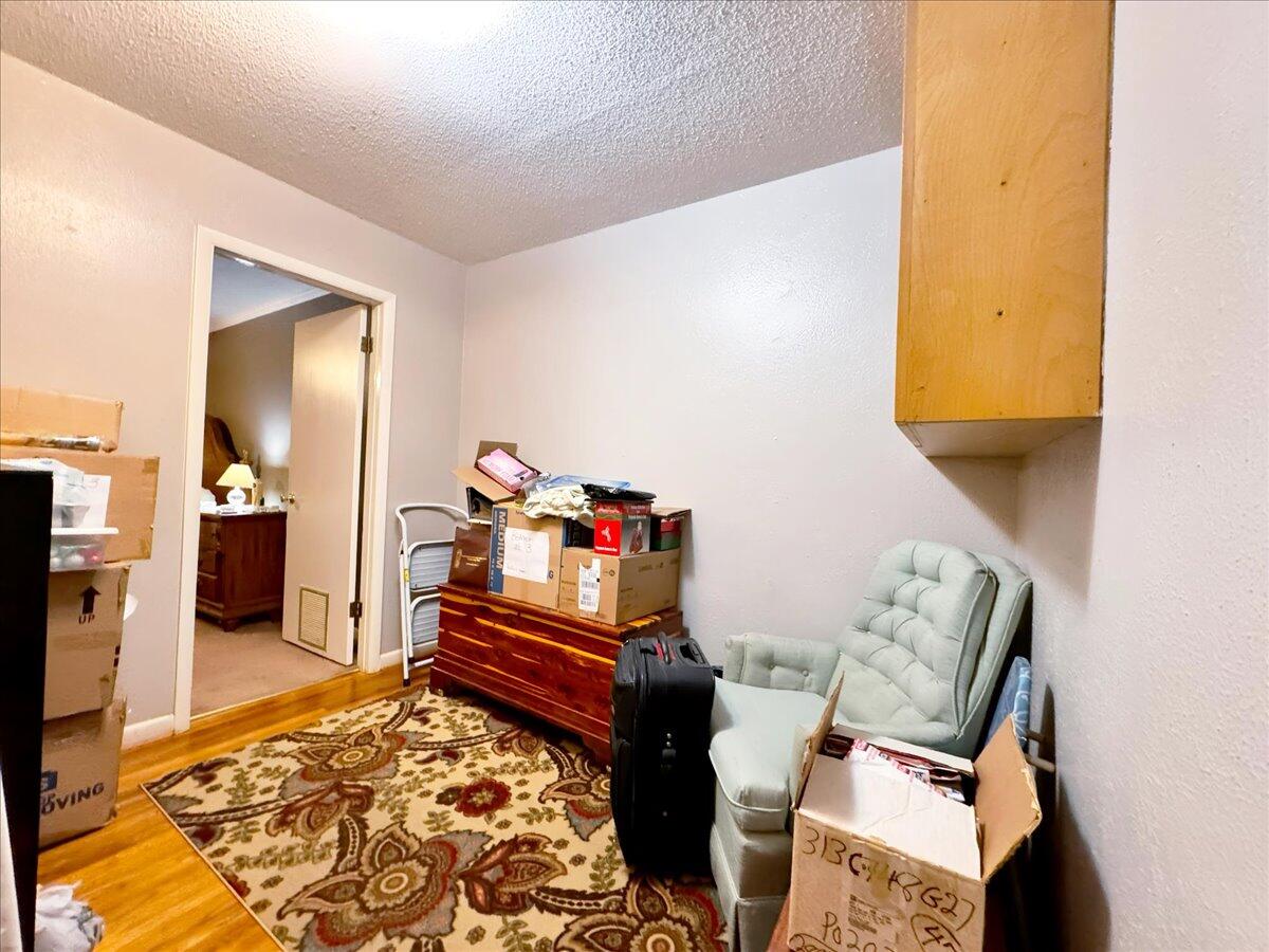 141 Woodlawn Drive