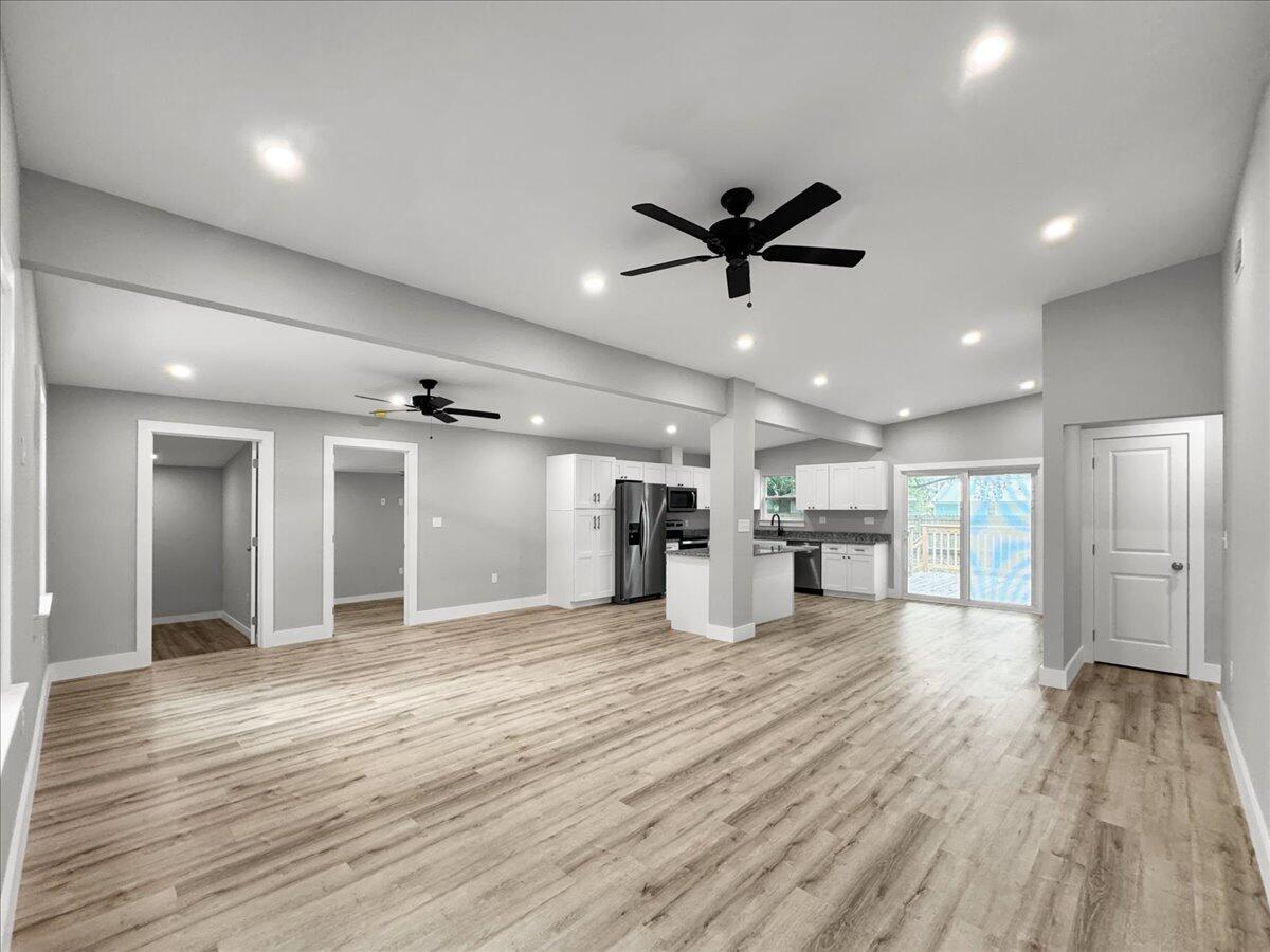 115 NW Rainbow Drive