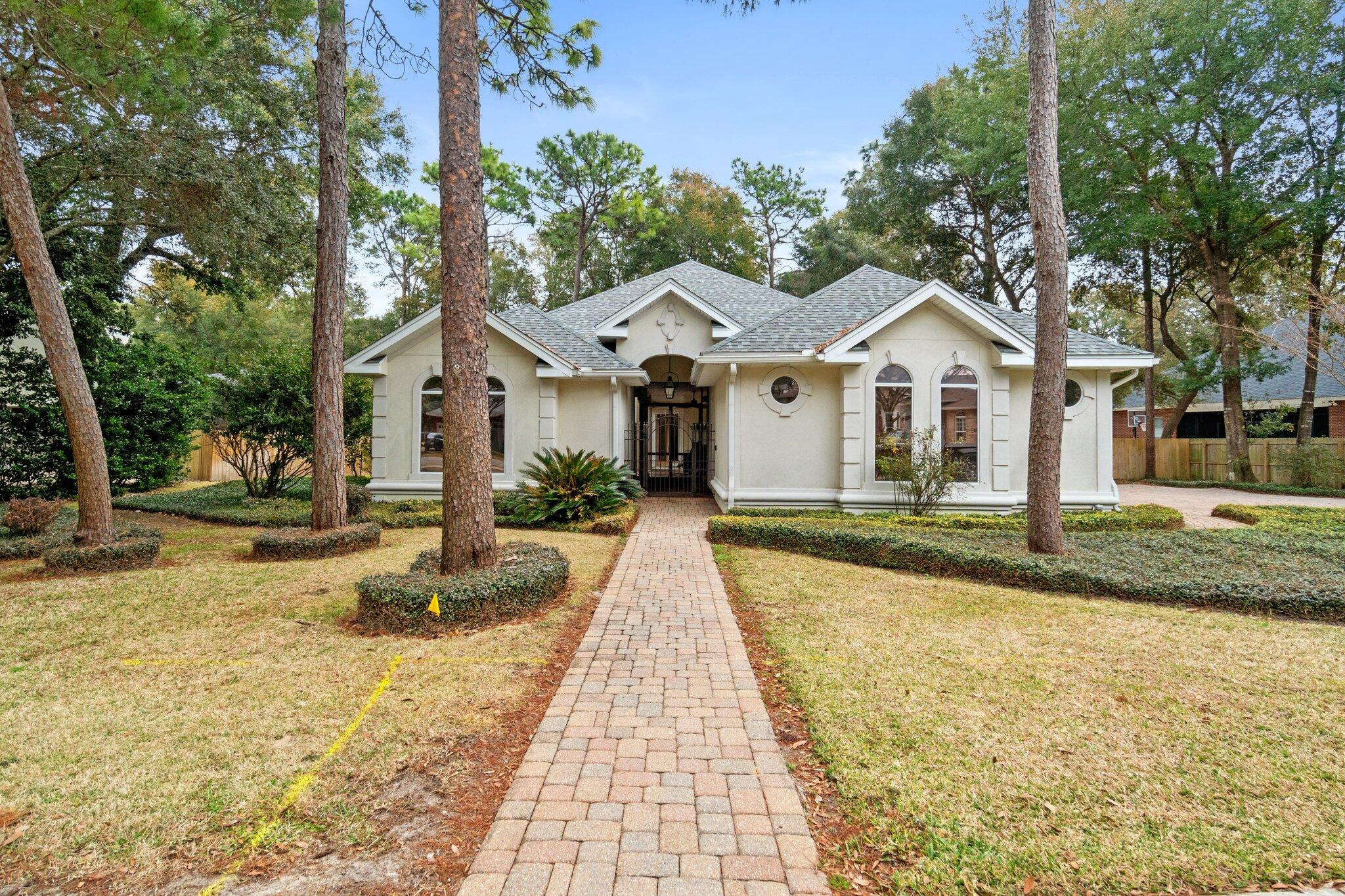 831 Coldwater Creek Circle