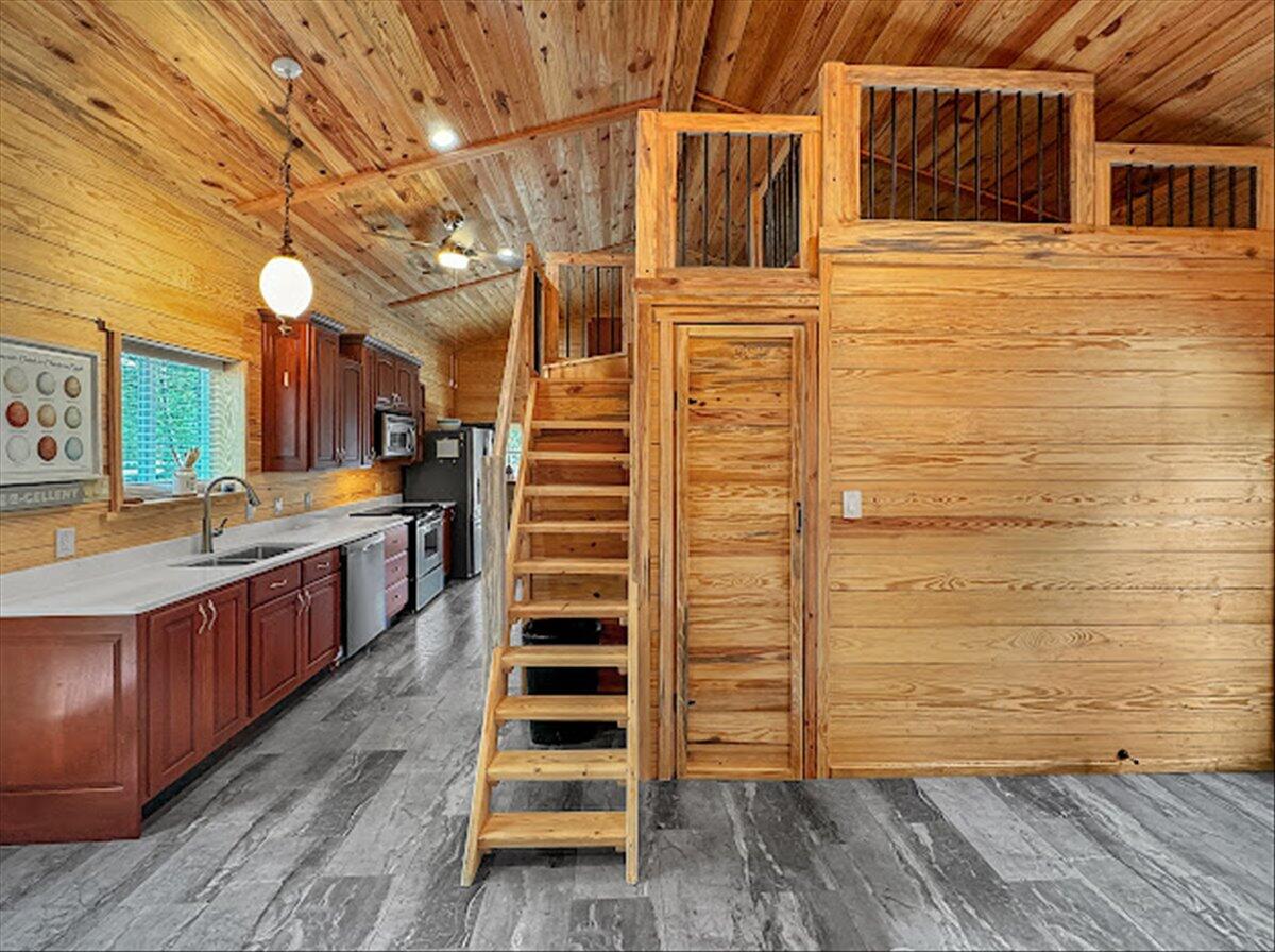 178 Osage Drive, DeFuniak Springs