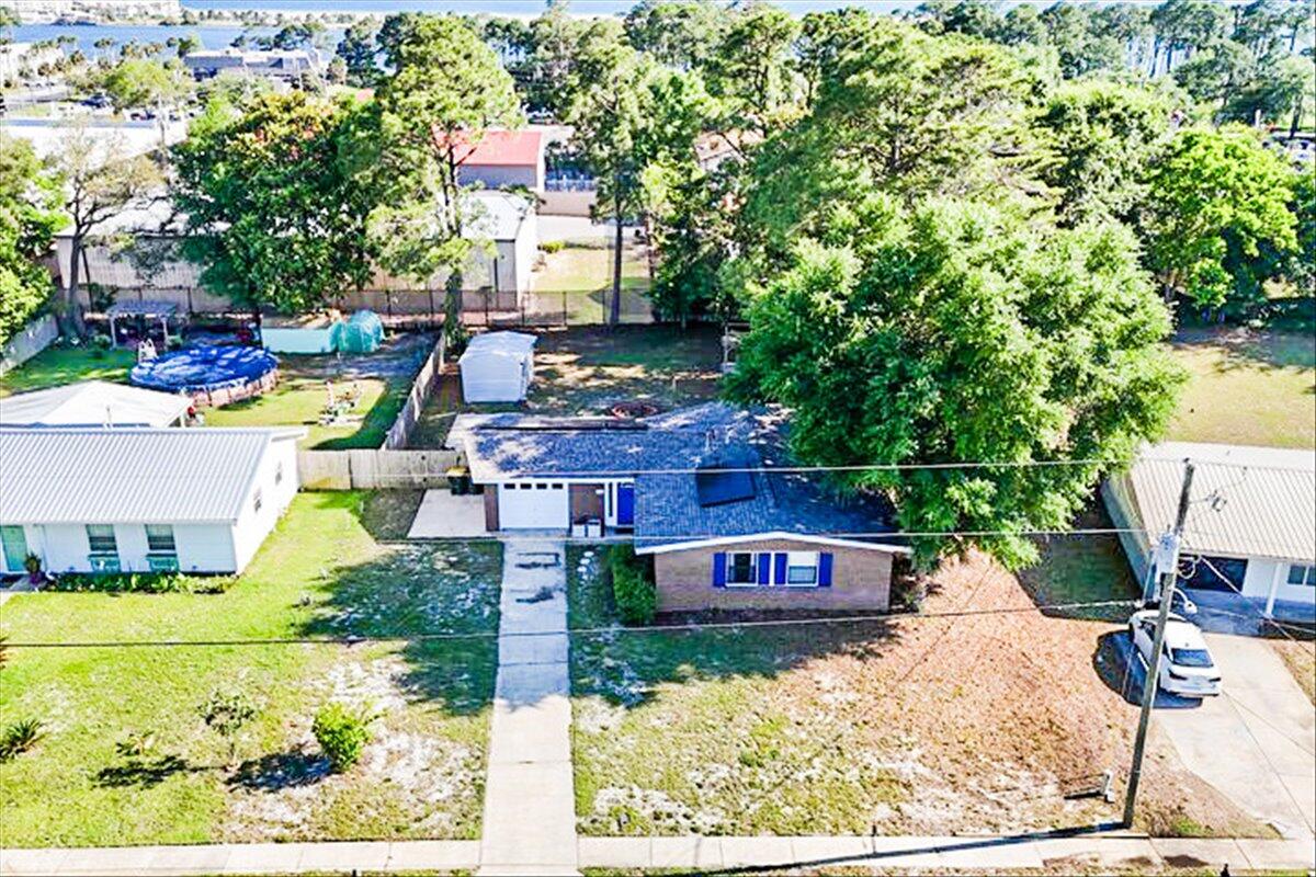 332 SW Coral Drive