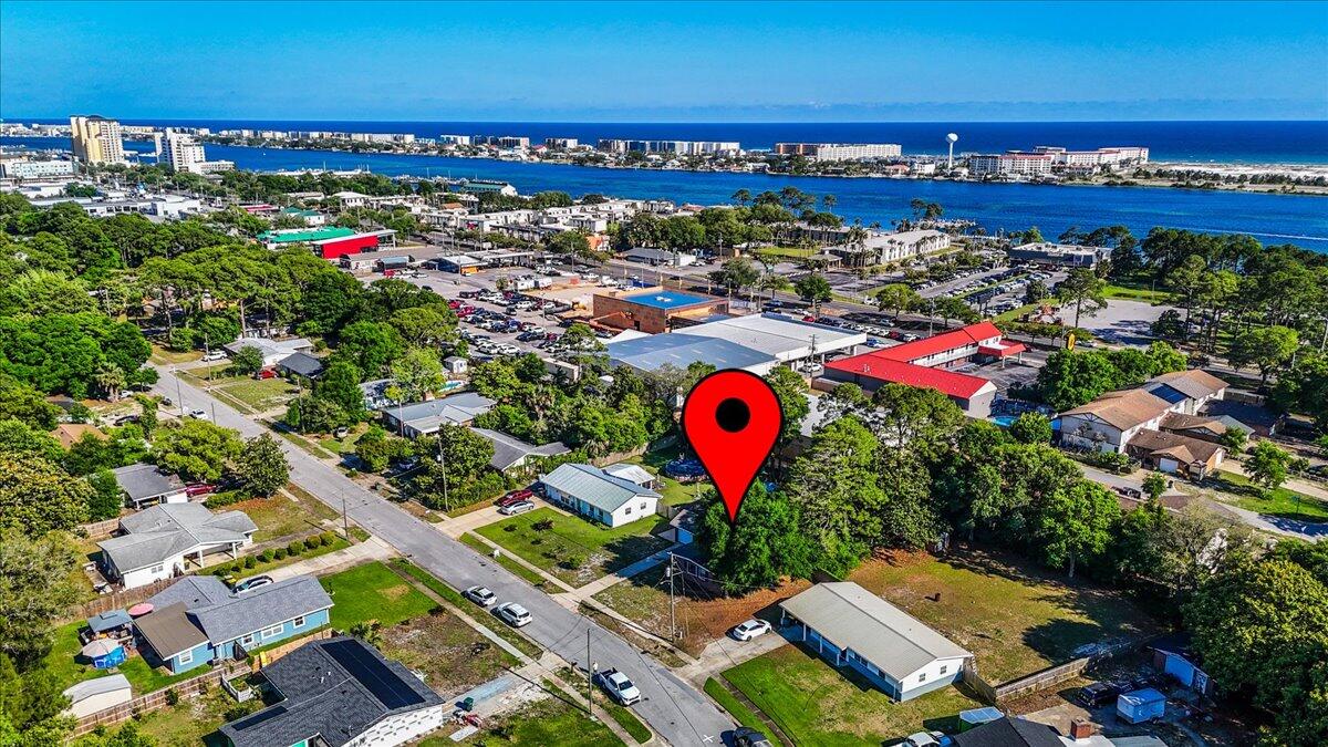 332 SW Coral Drive
