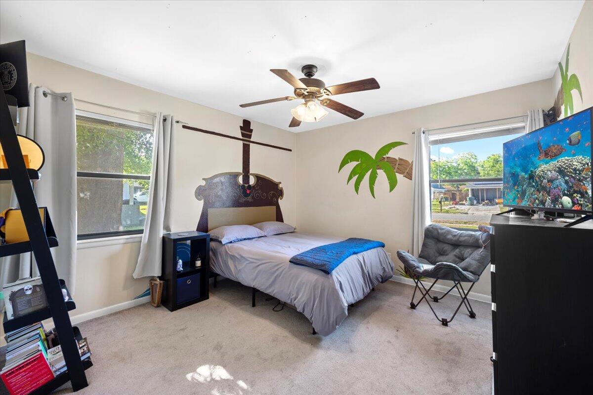332 SW Coral Drive