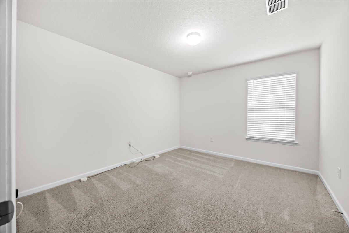 806 Moorhen Way