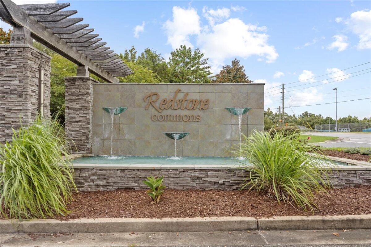 806 Moorhen Way