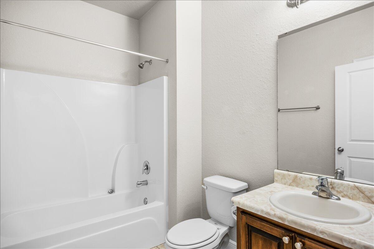 3208 Oxmore Drive