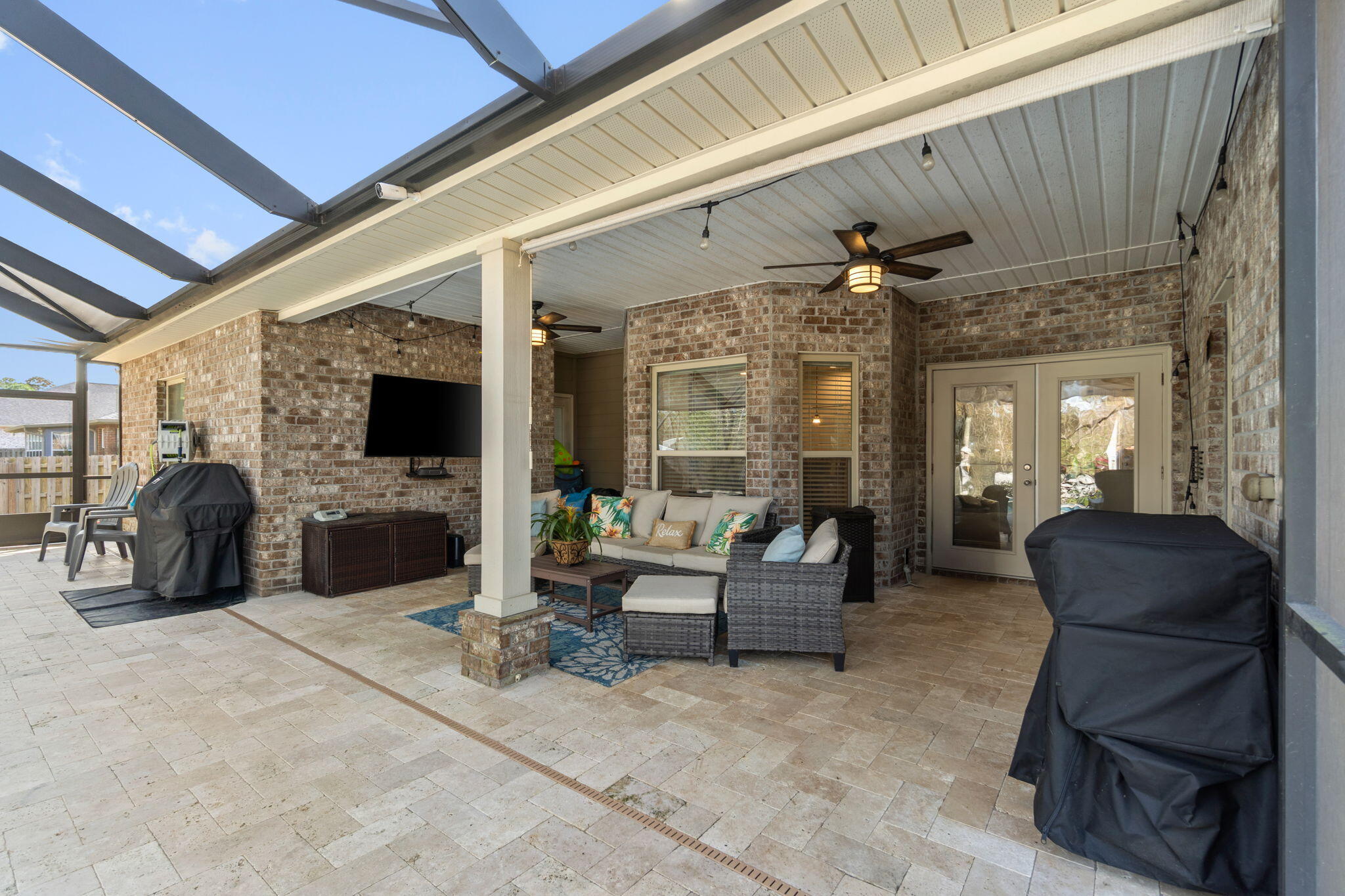 2548 Bluewater Drive