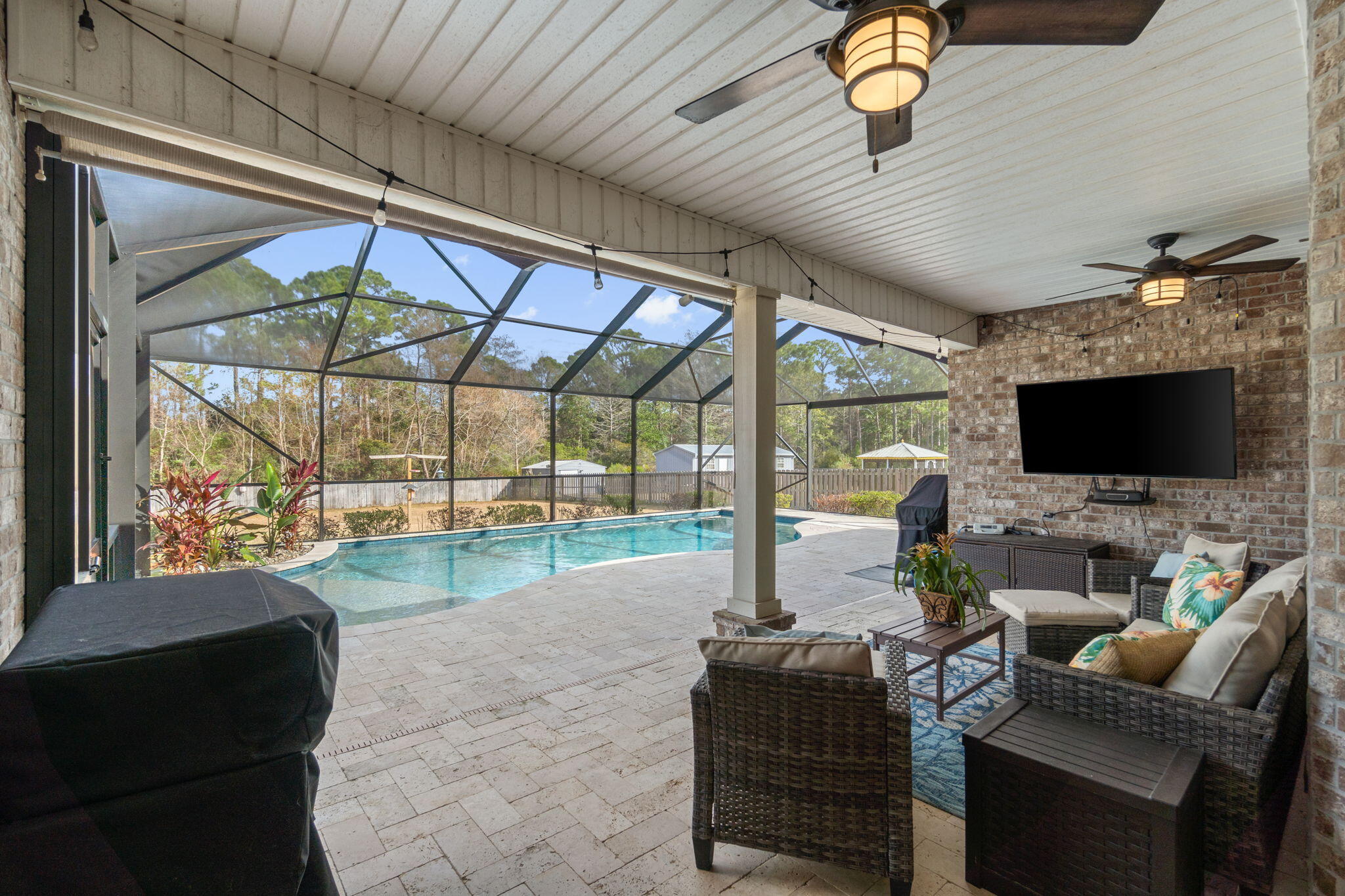 2548 Bluewater Drive