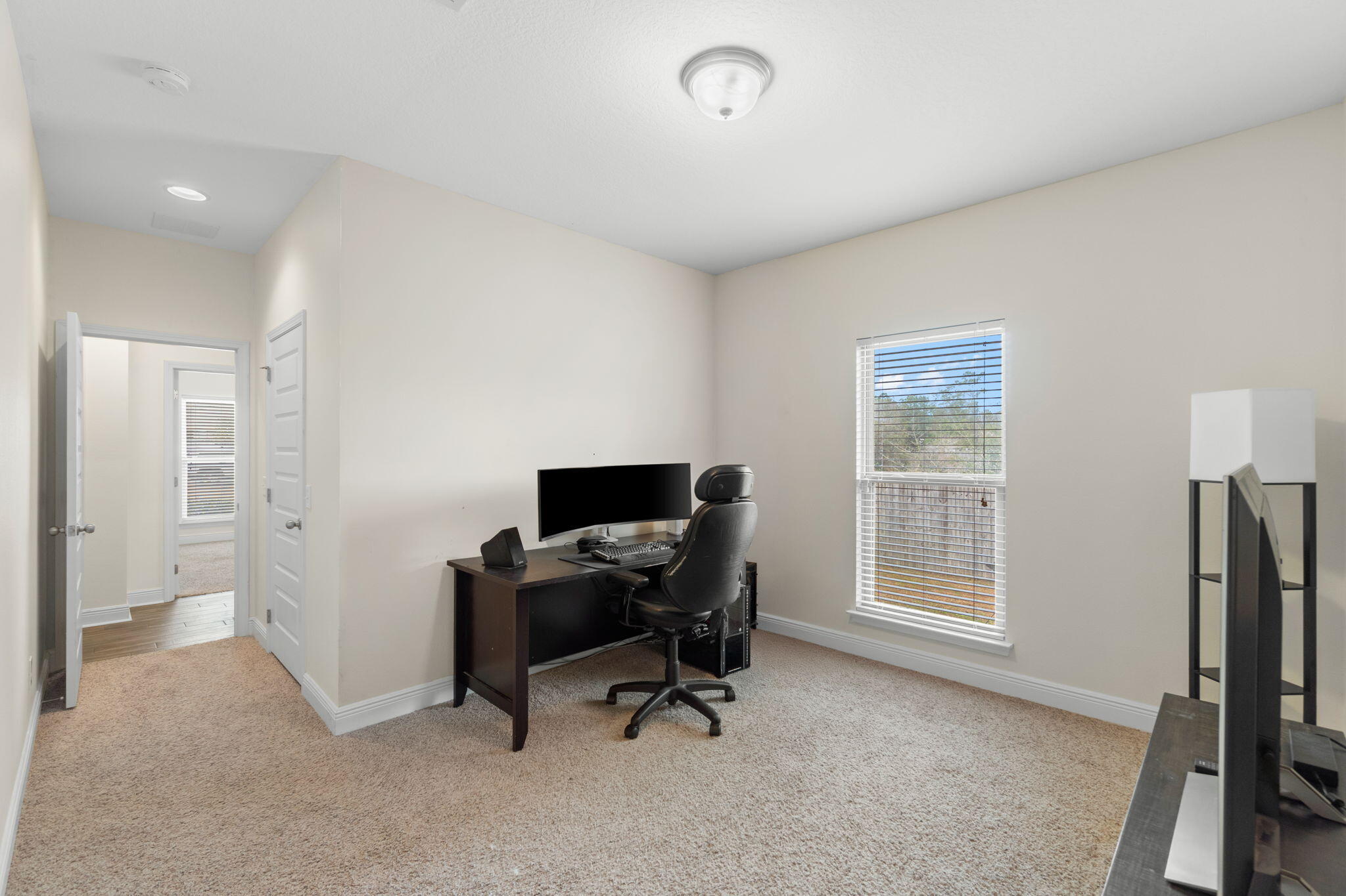 2548 Bluewater Drive