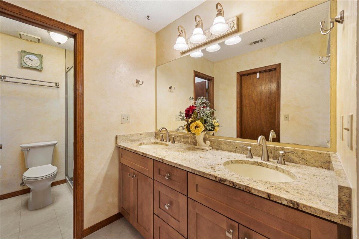 1051 Boulevard De La Parisienne