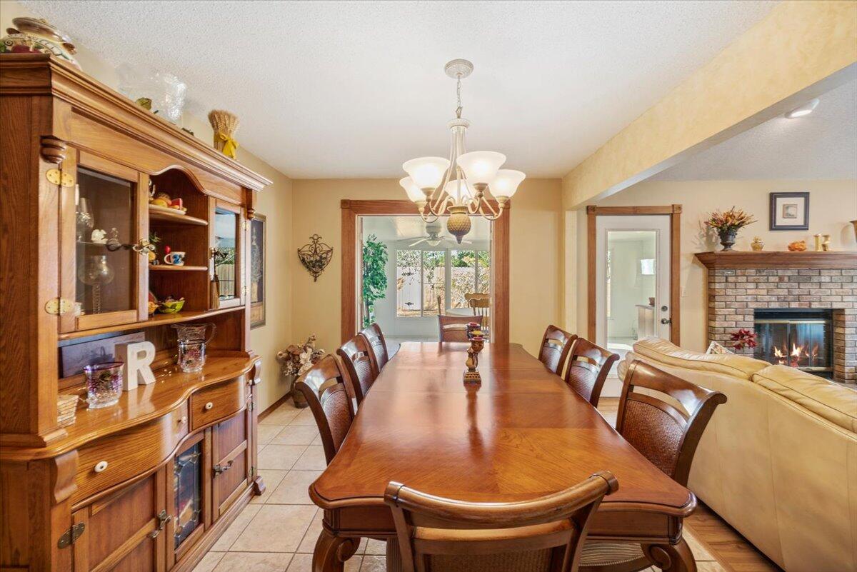 1051 Boulevard De La Parisienne