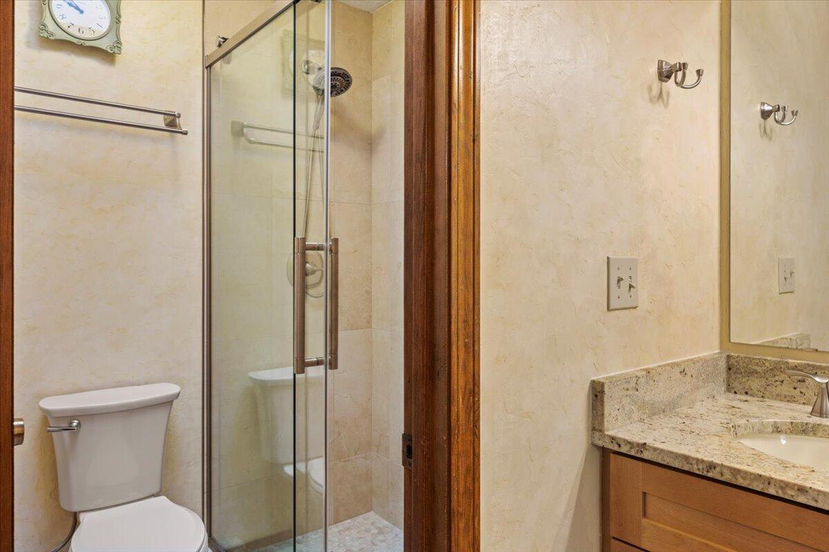 1051 Boulevard De La Parisienne