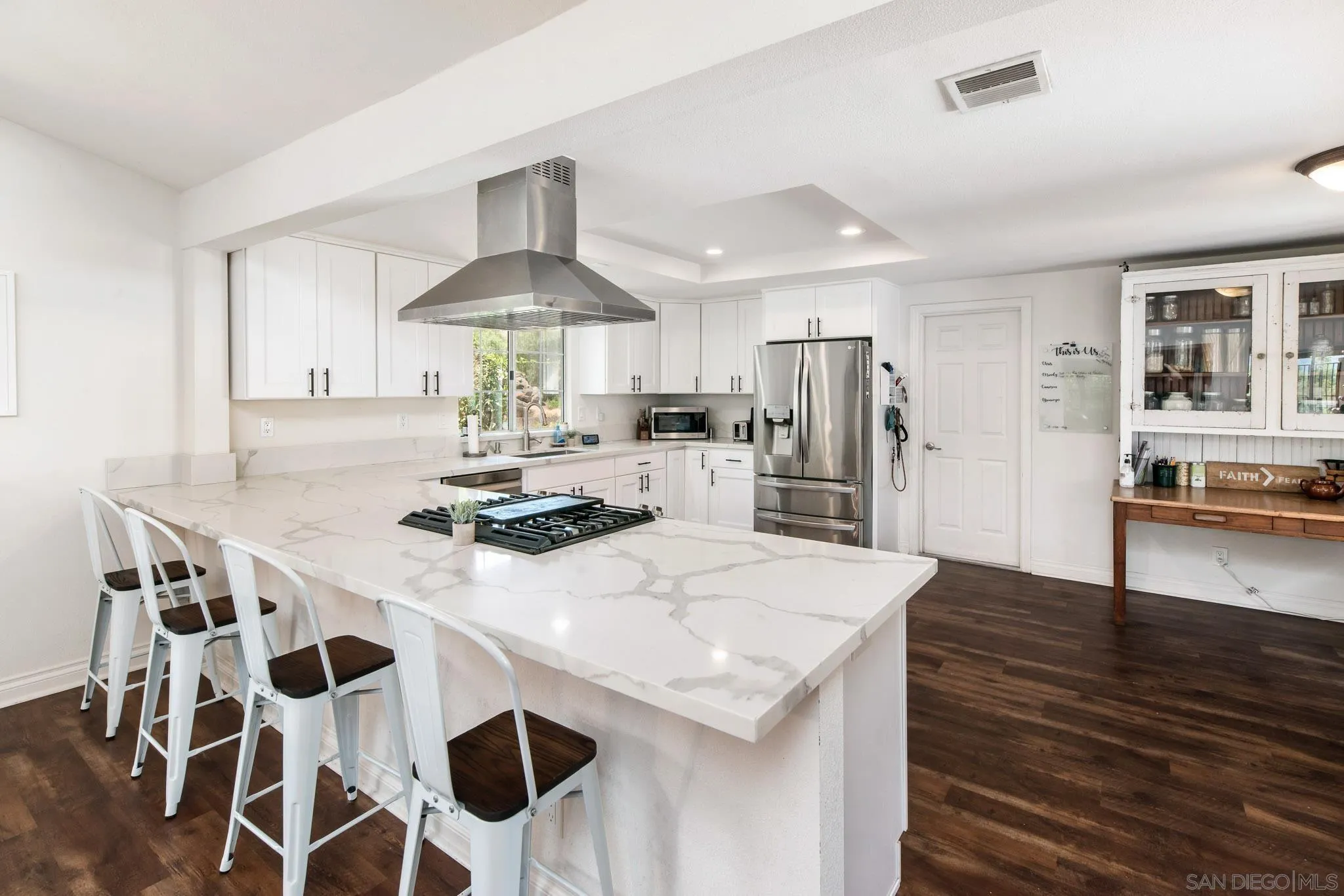 1901 Rancho Winchester Ln