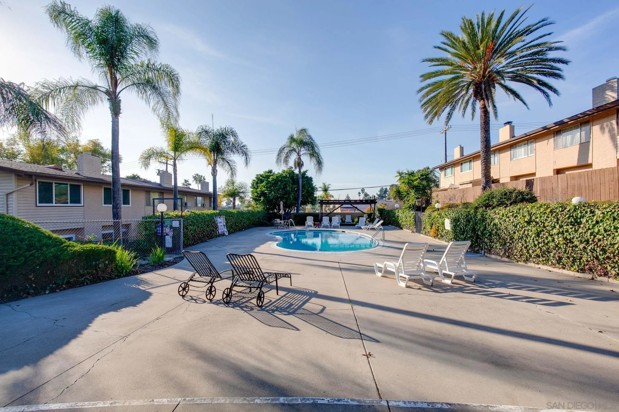 5931 Howell Dr Unit 25