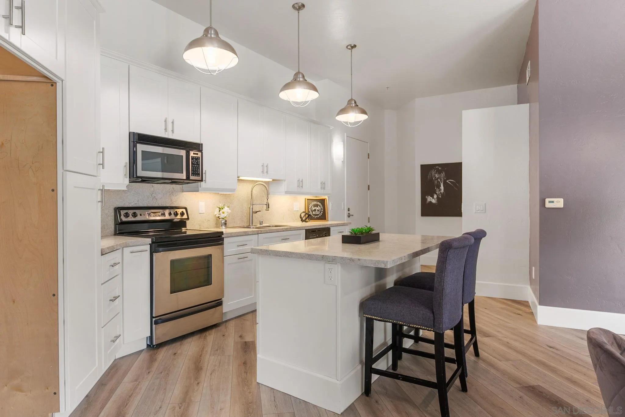 3211 5th Ave Unit 101