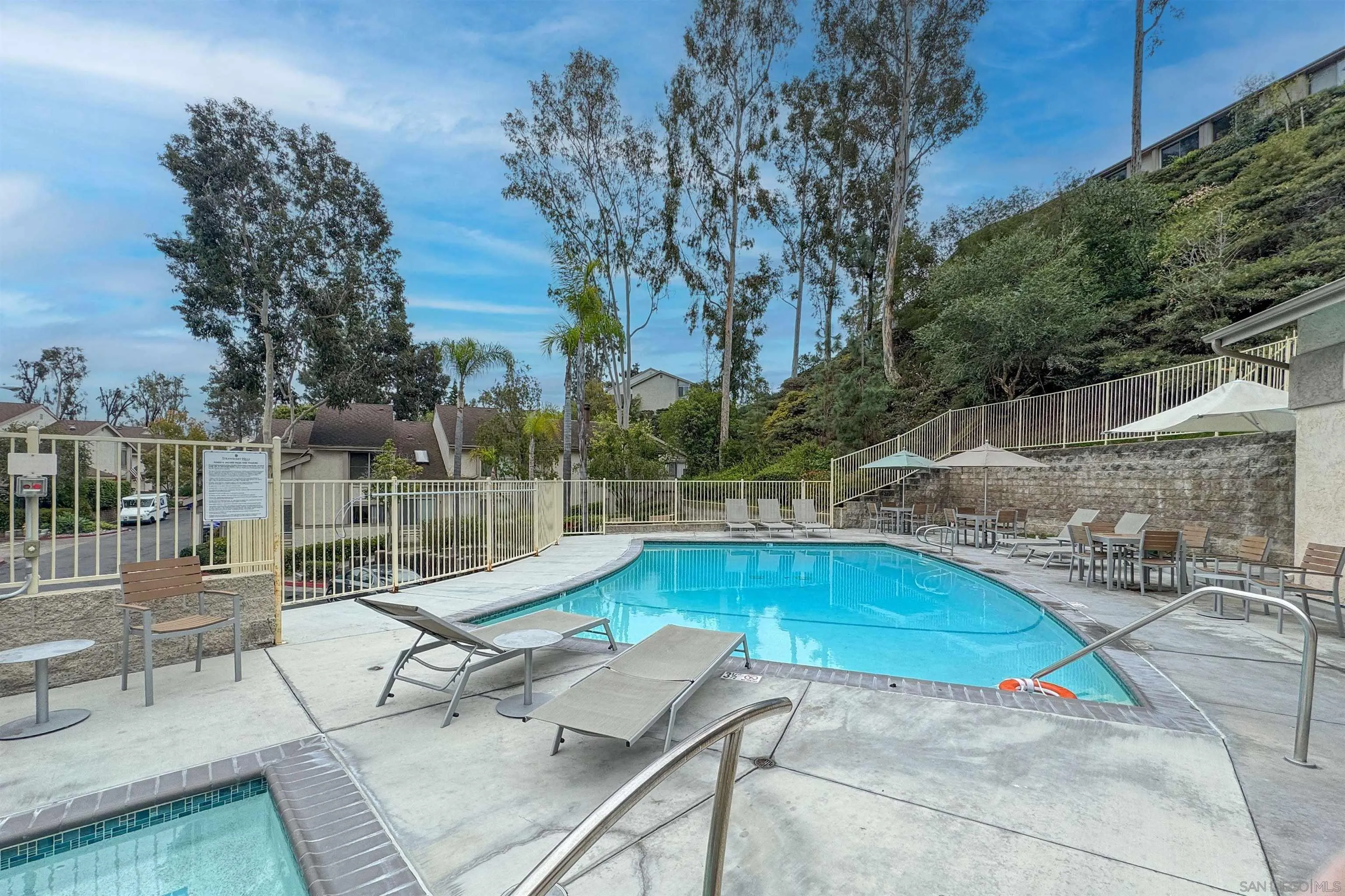 5430 Baltimore Dr Unit 81