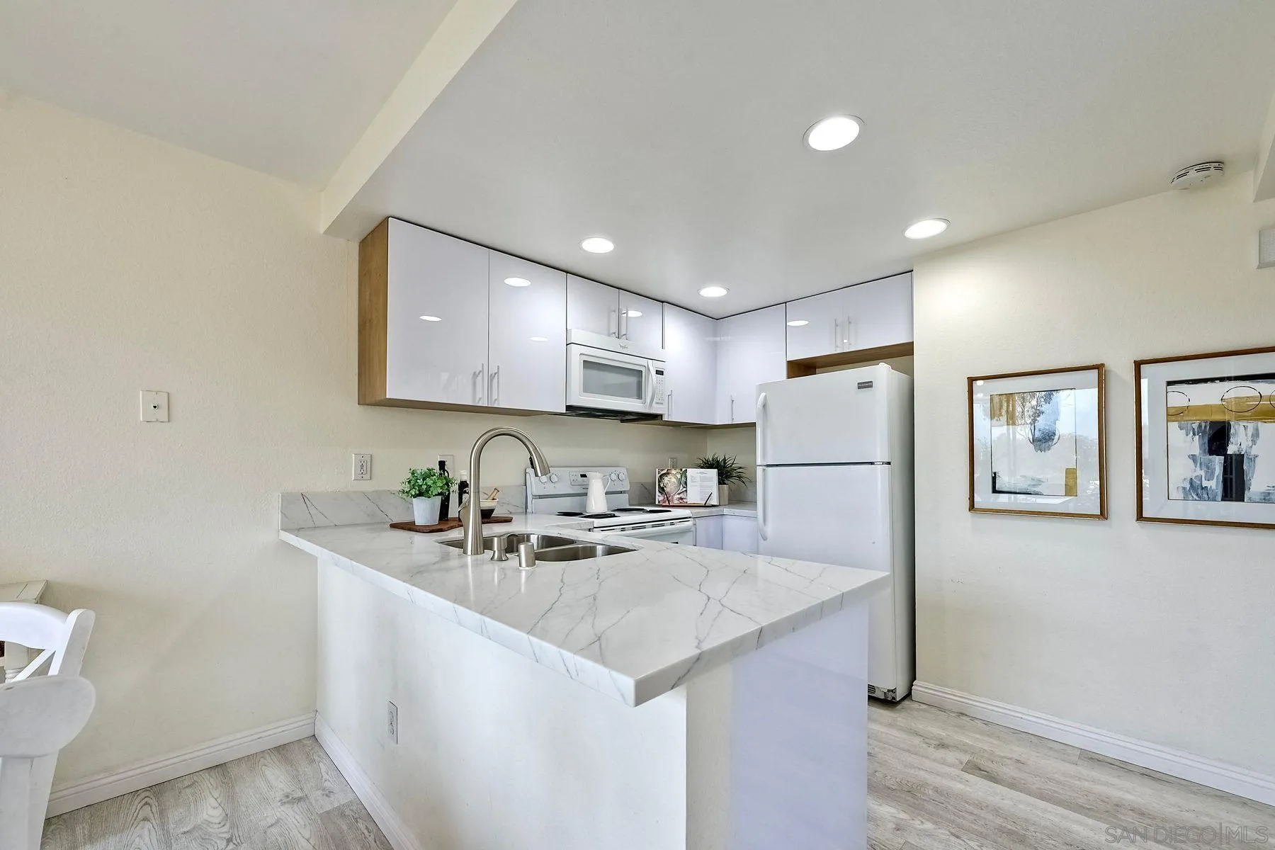 5430 Baltimore Dr Unit 81