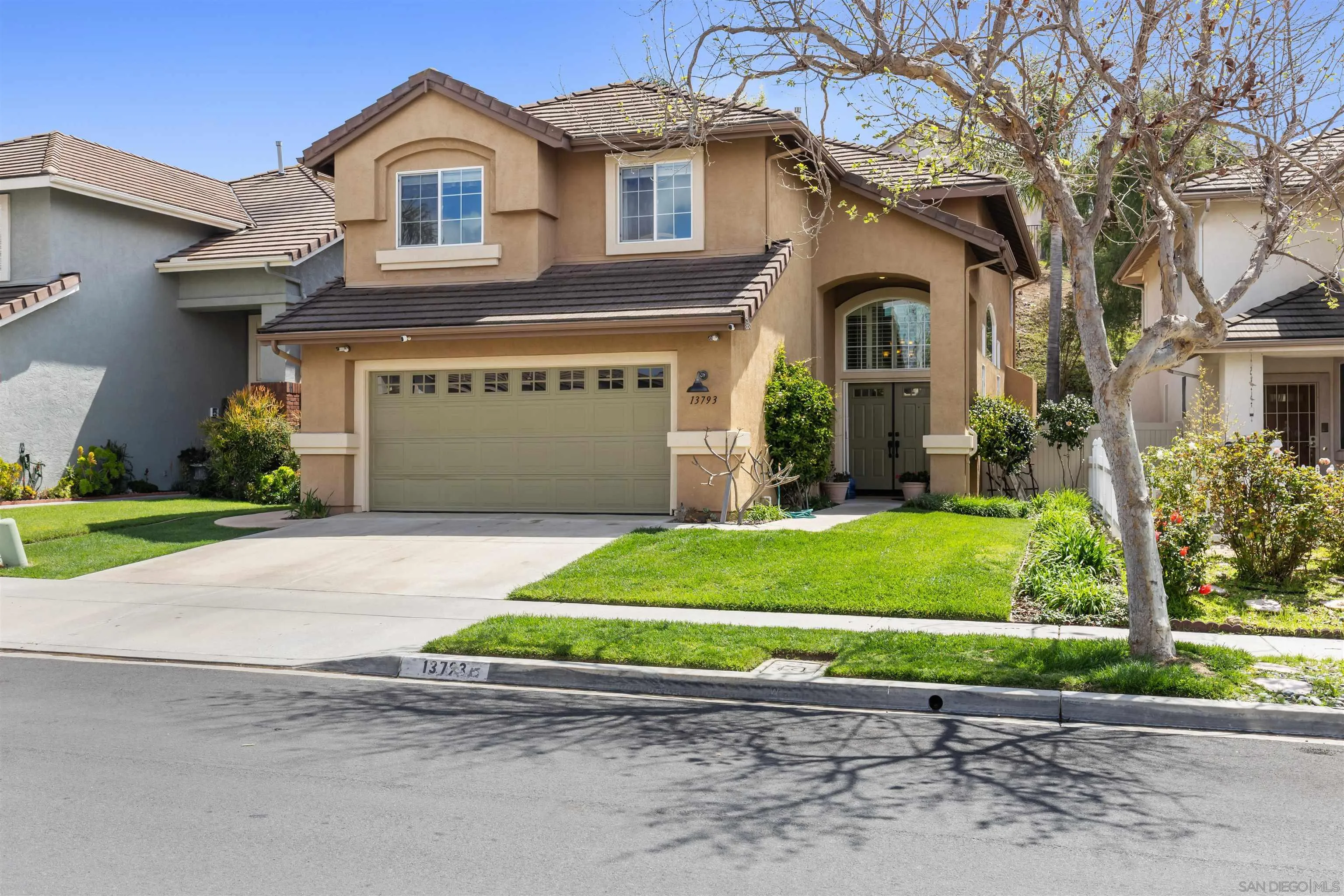 13793 Fontanelle Pl