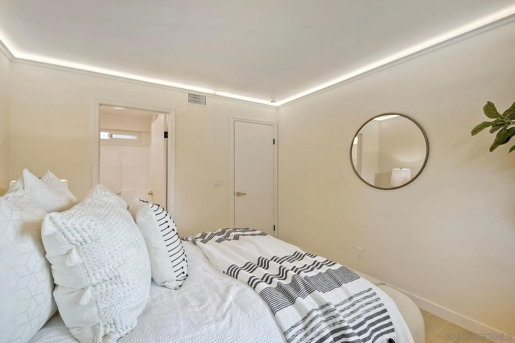 4043 Utah St Unit 1