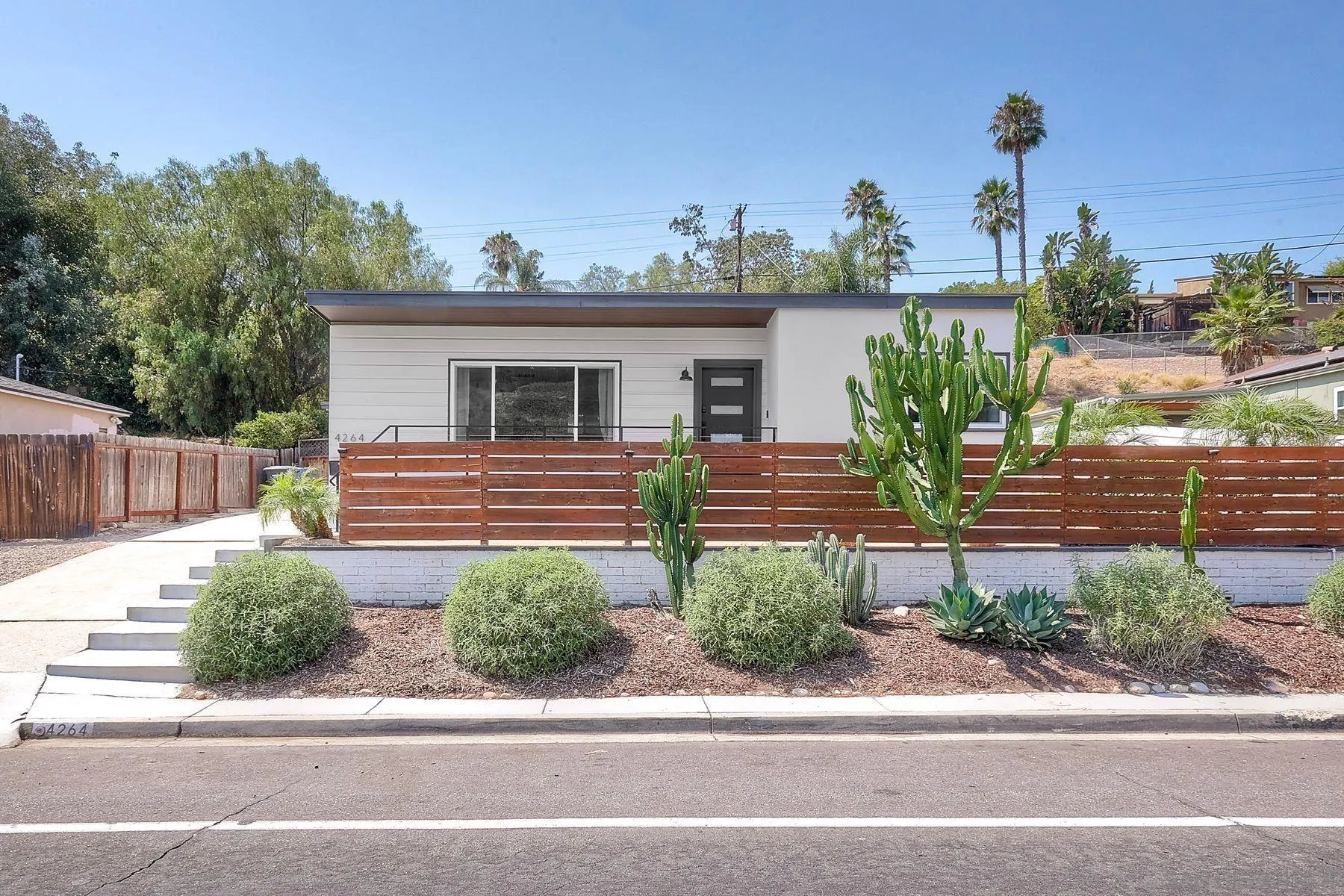 4264 Harbinson Ave