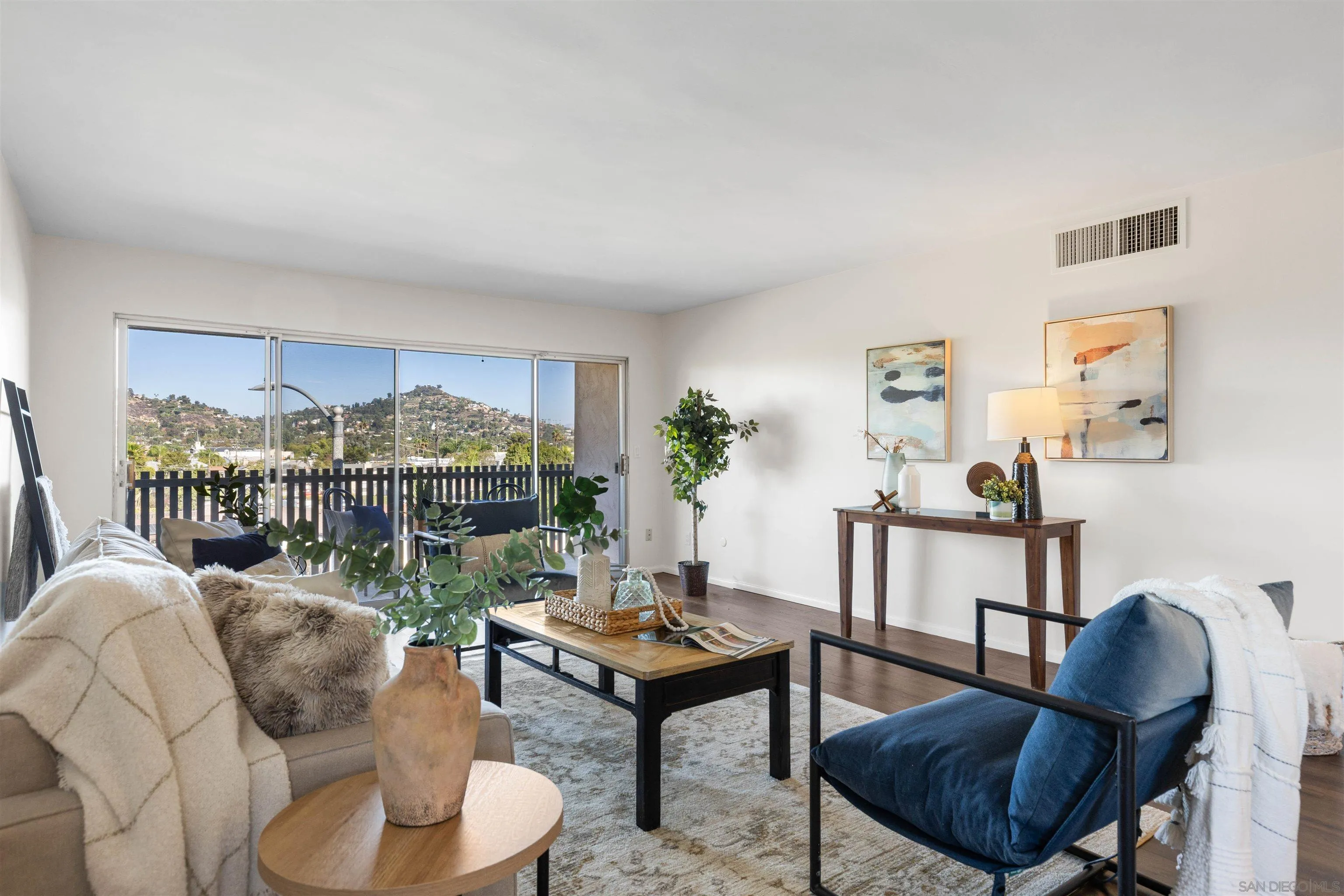 4900 Rosehedge Dr Unit 415