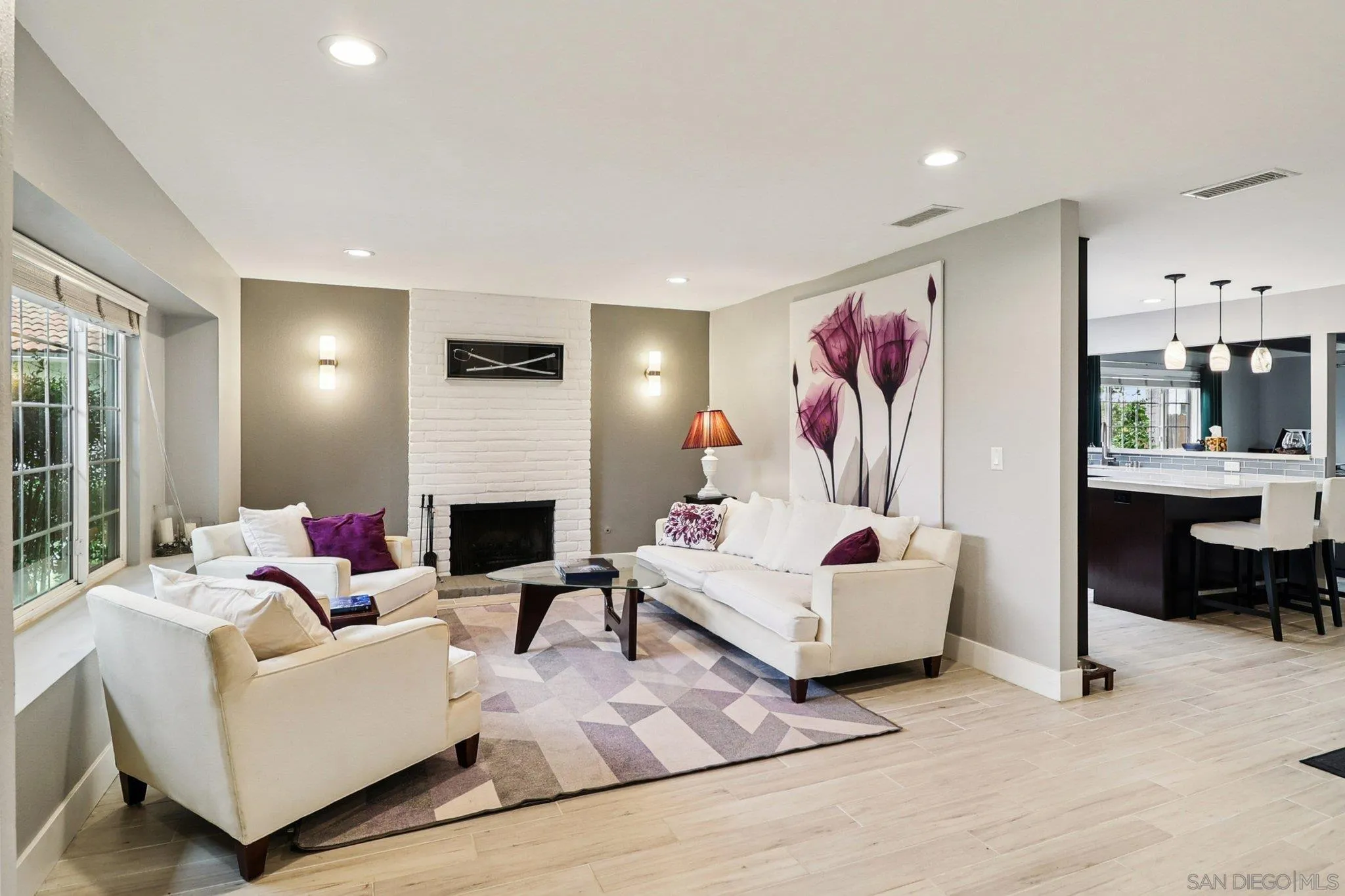 711 Danica Pl
