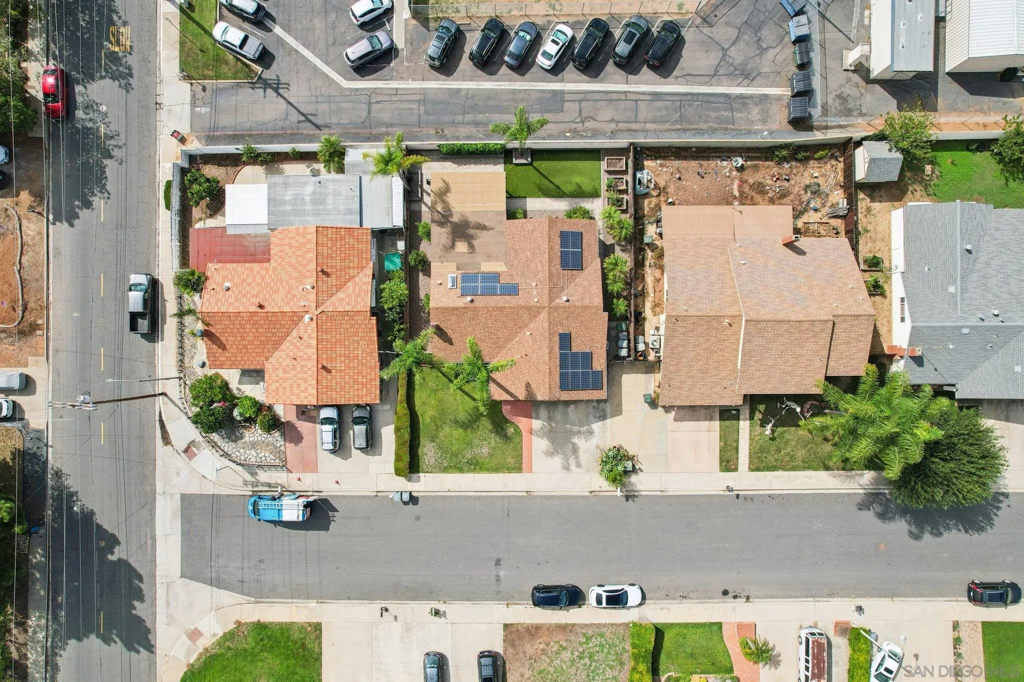 711 Danica Pl