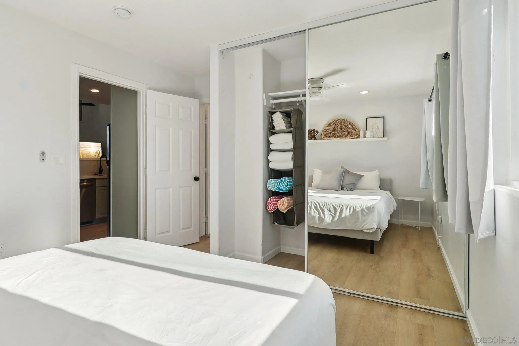 4851 Narragansett Ave