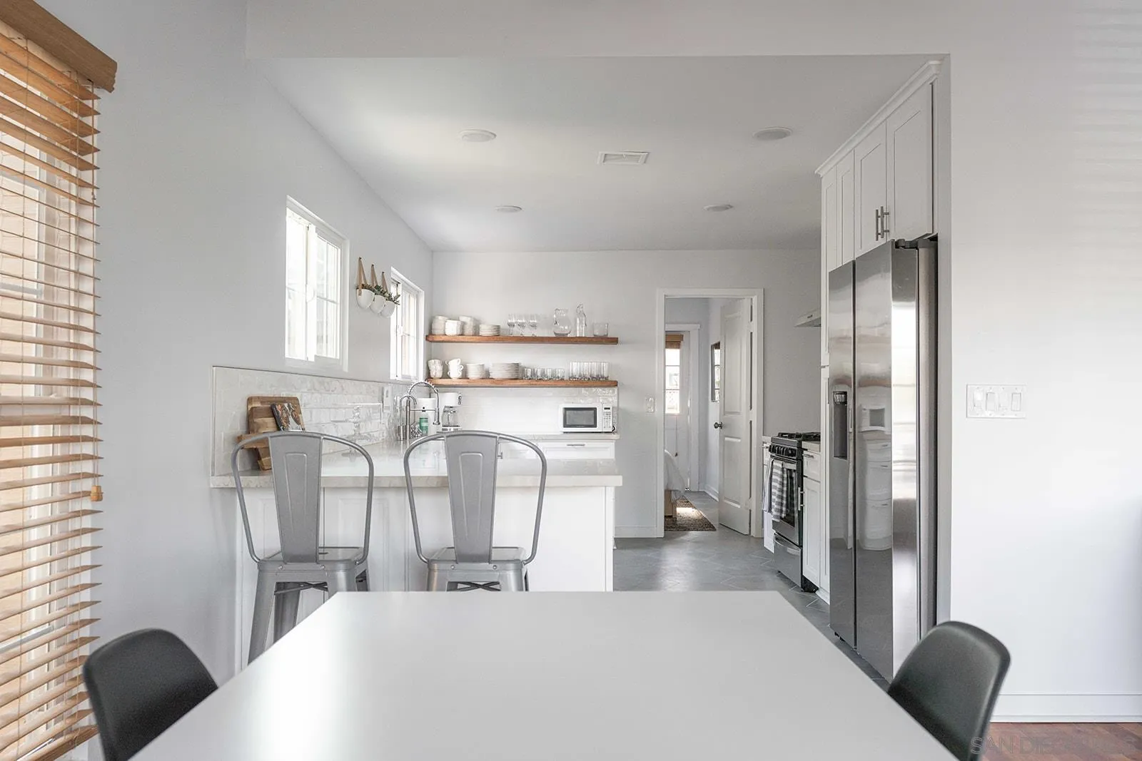 4851 Narragansett Ave