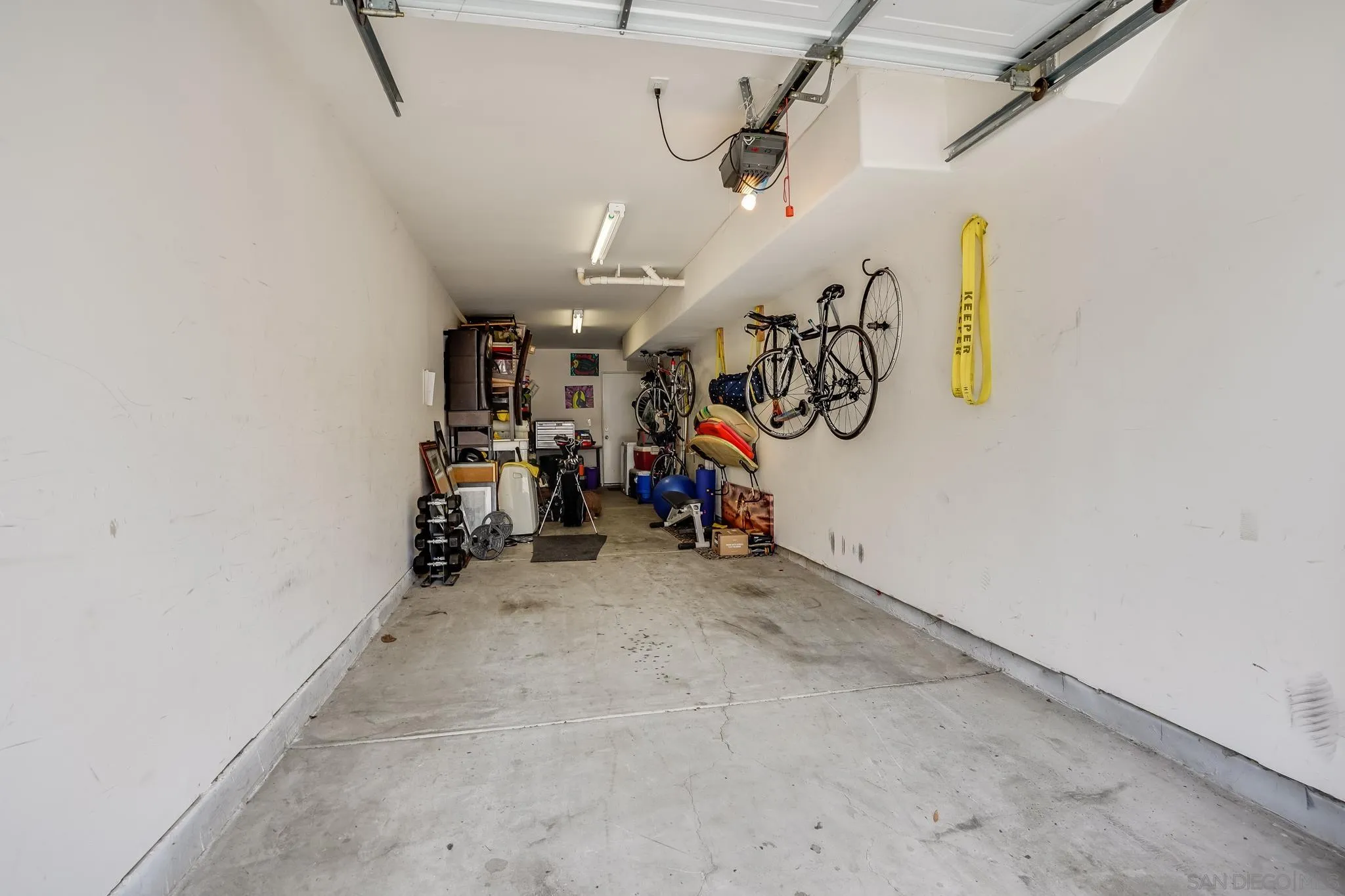 4851 Narragansett Ave