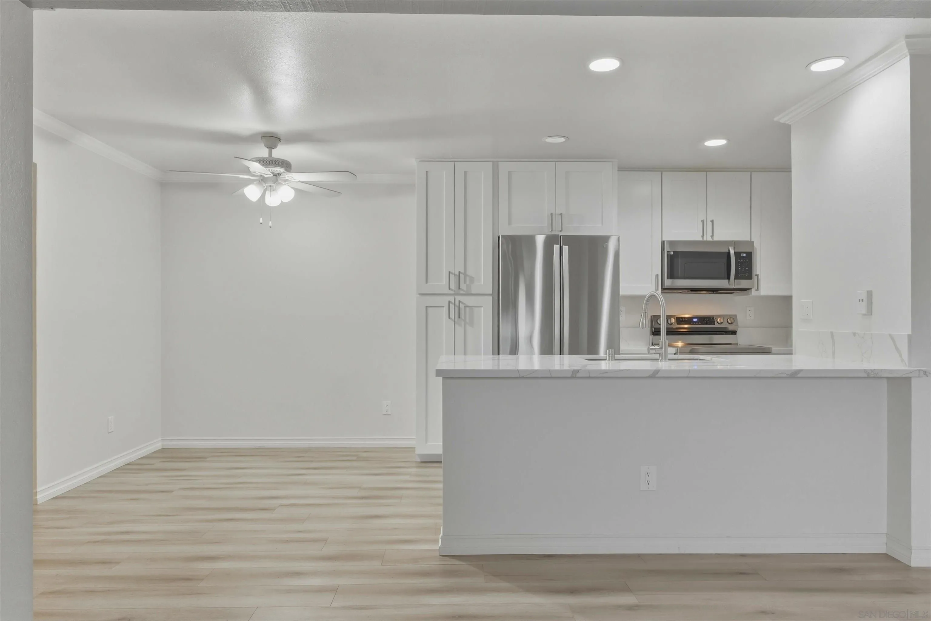 9229 Village Glen Dr Unit 136