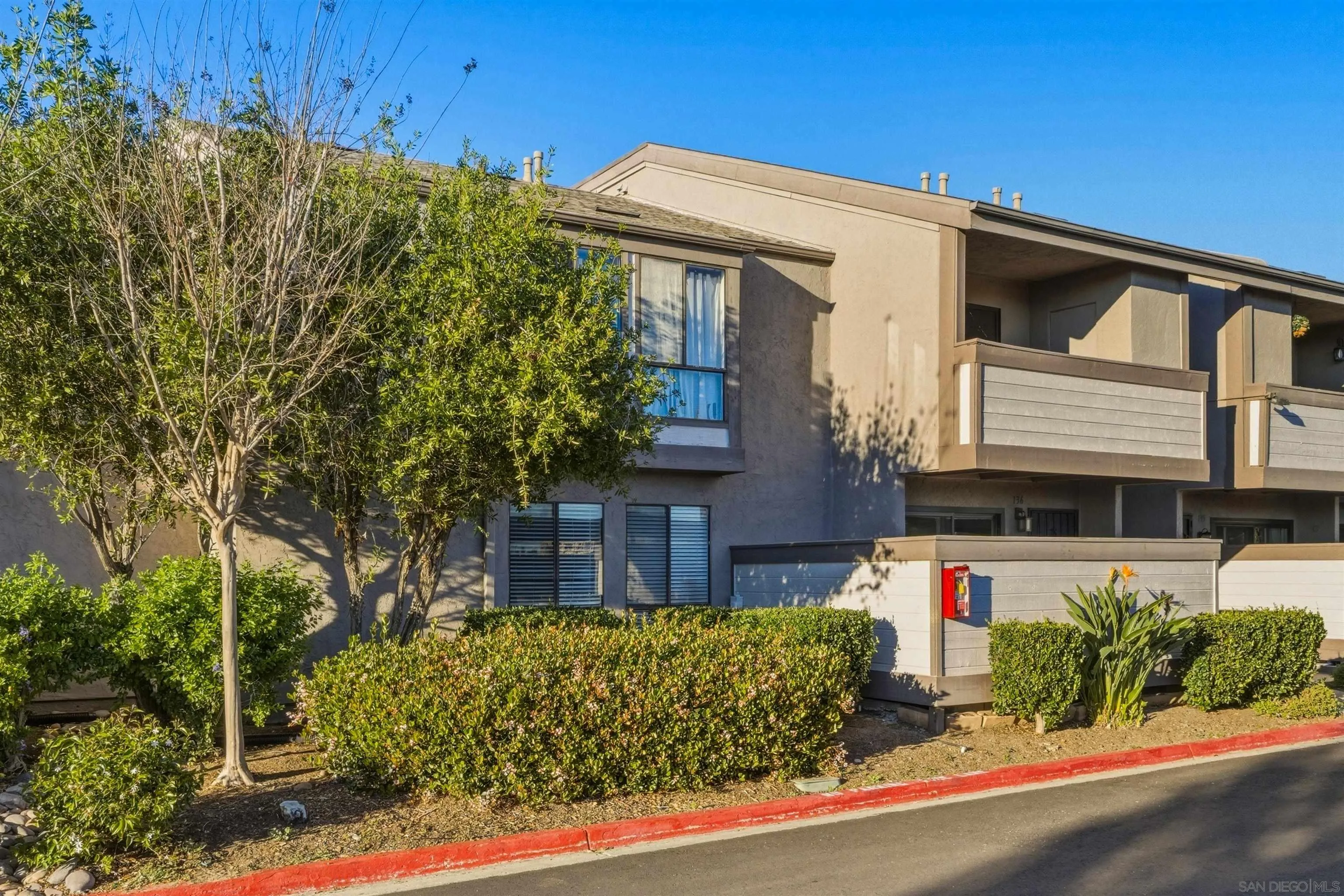 9229 Village Glen Dr Unit 136