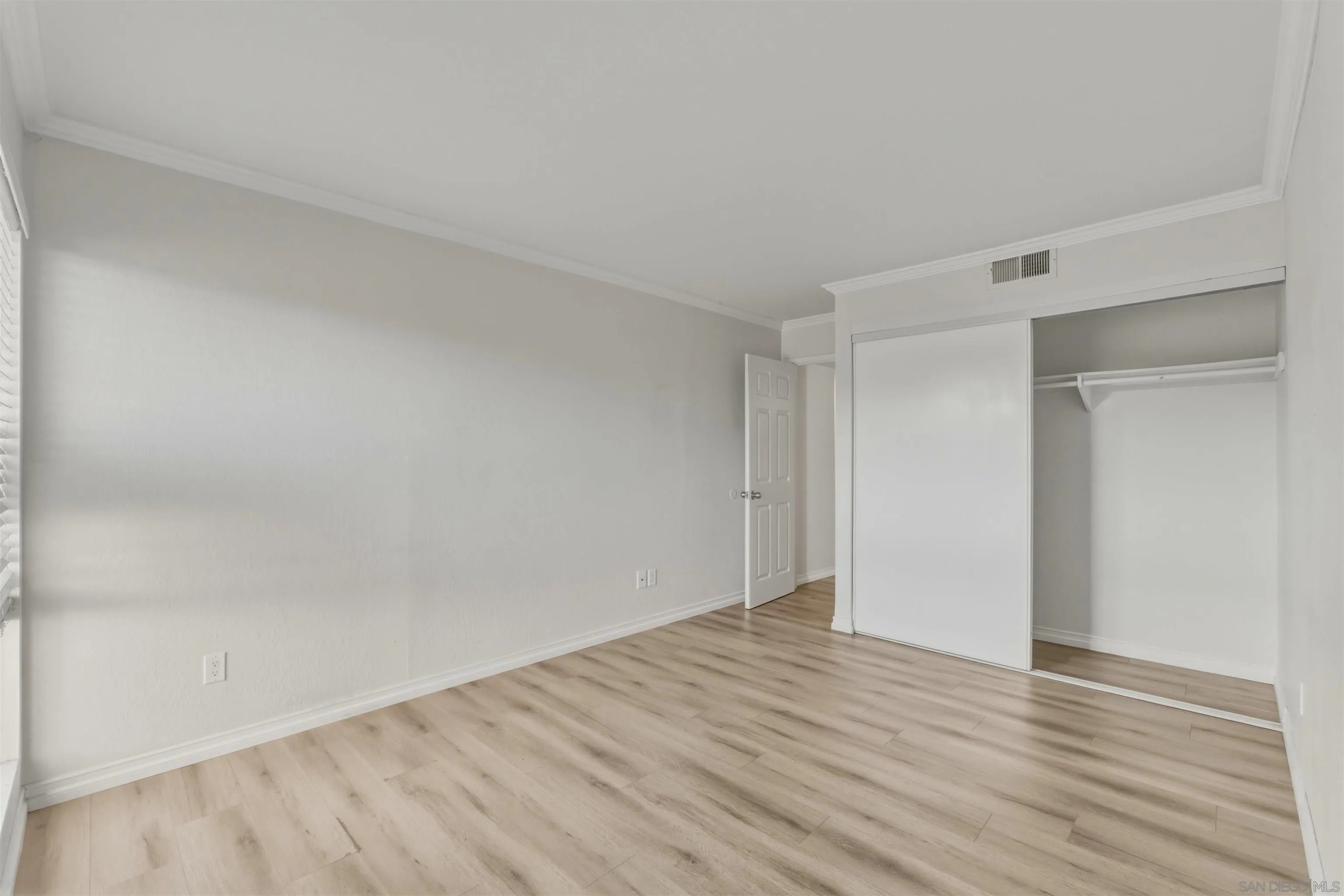 9229 Village Glen Dr Unit 136