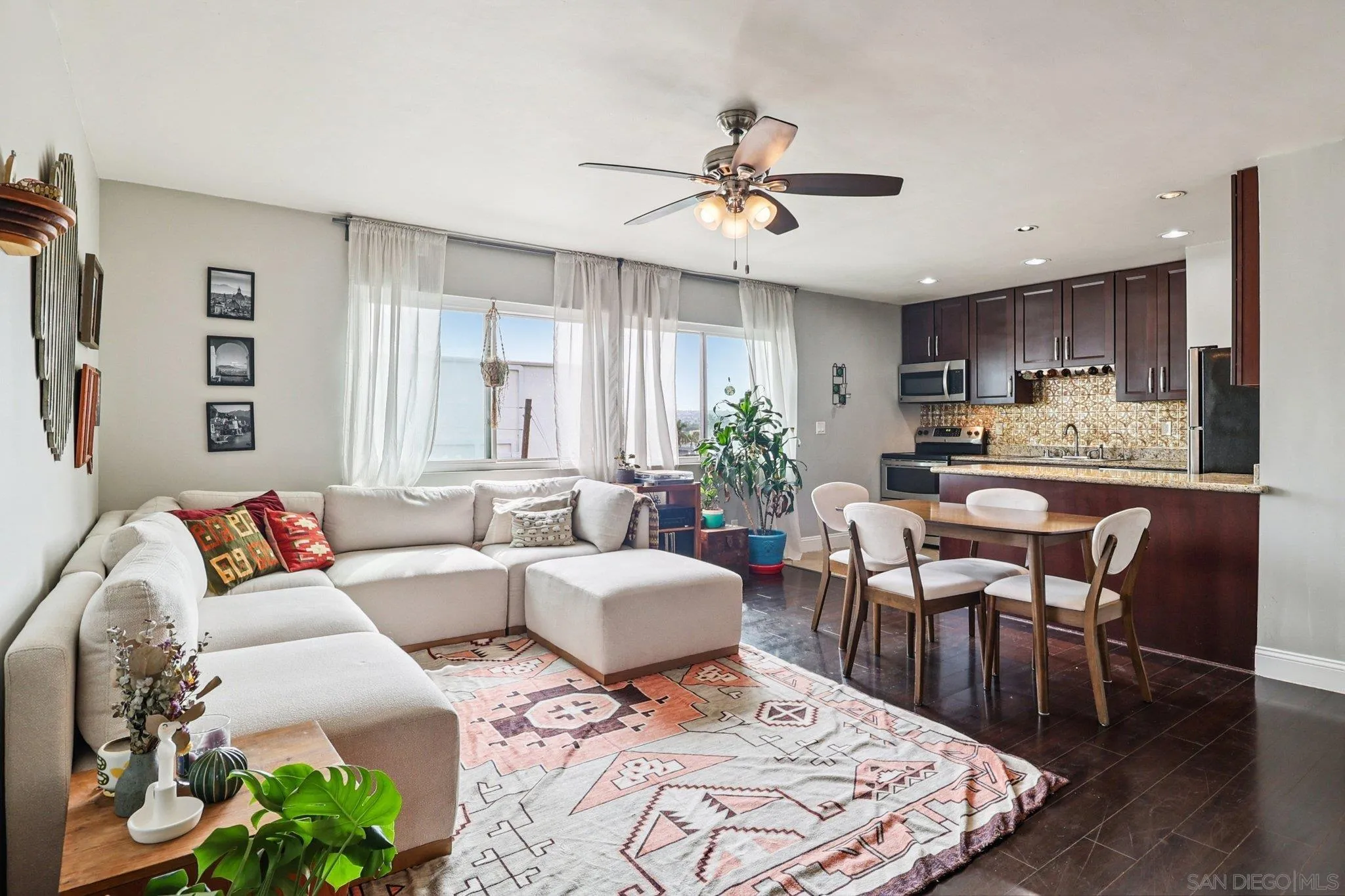 2266 Grand Unit 23