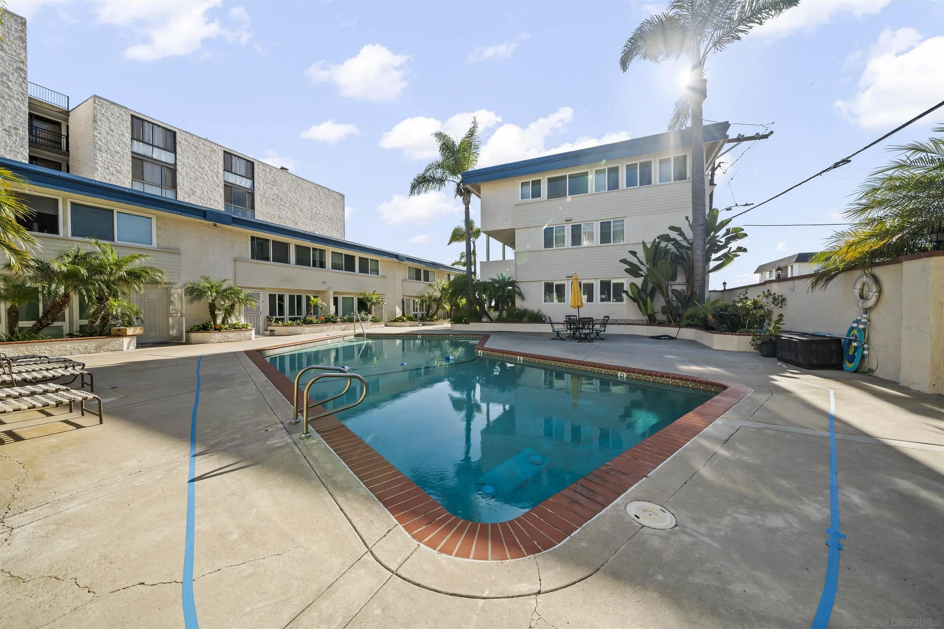 3920 Riviera Dr Unit A