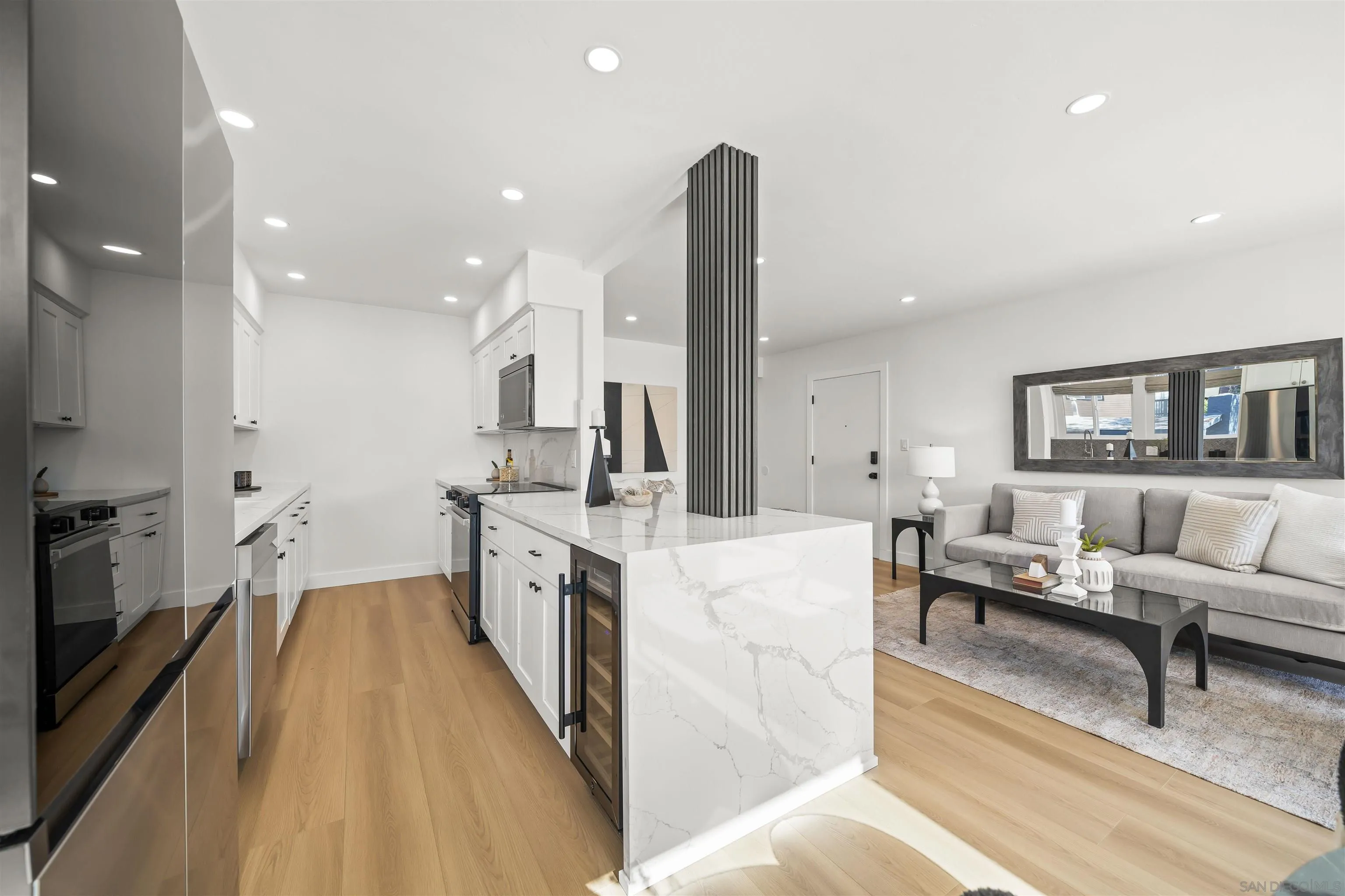 3920 Riviera Dr Unit A