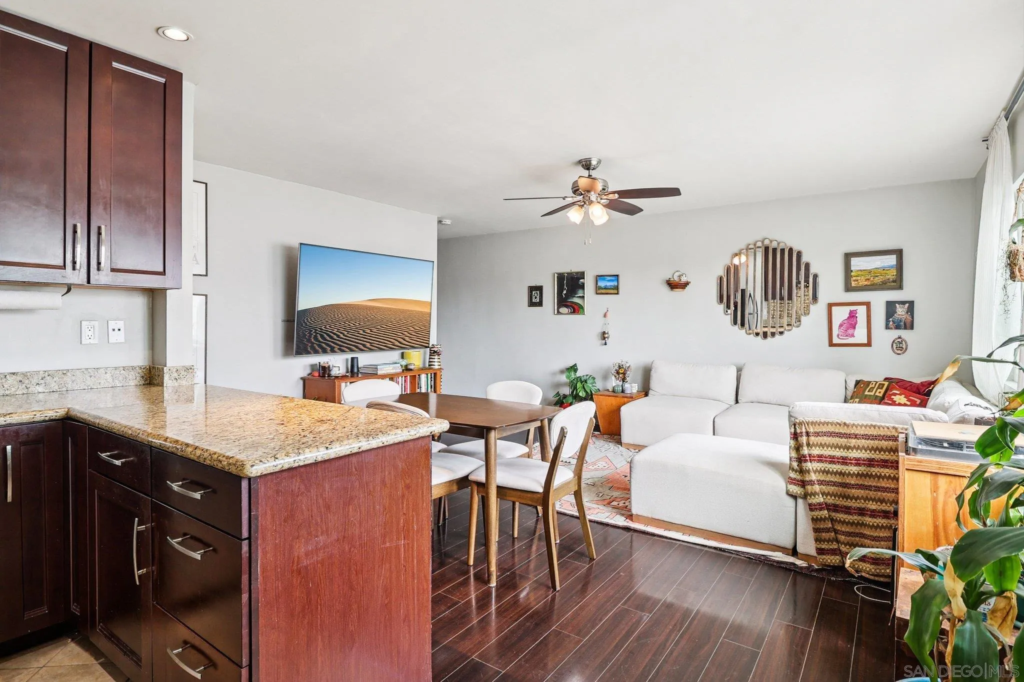 2266 Grand Unit 23
