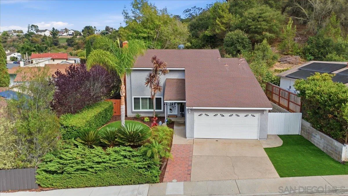6783 Robbins Way