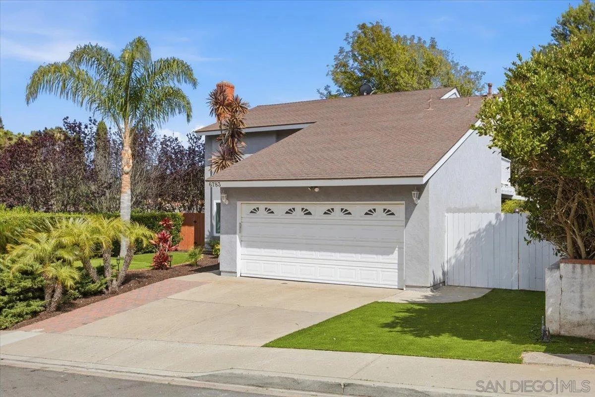 6783 Robbins Way