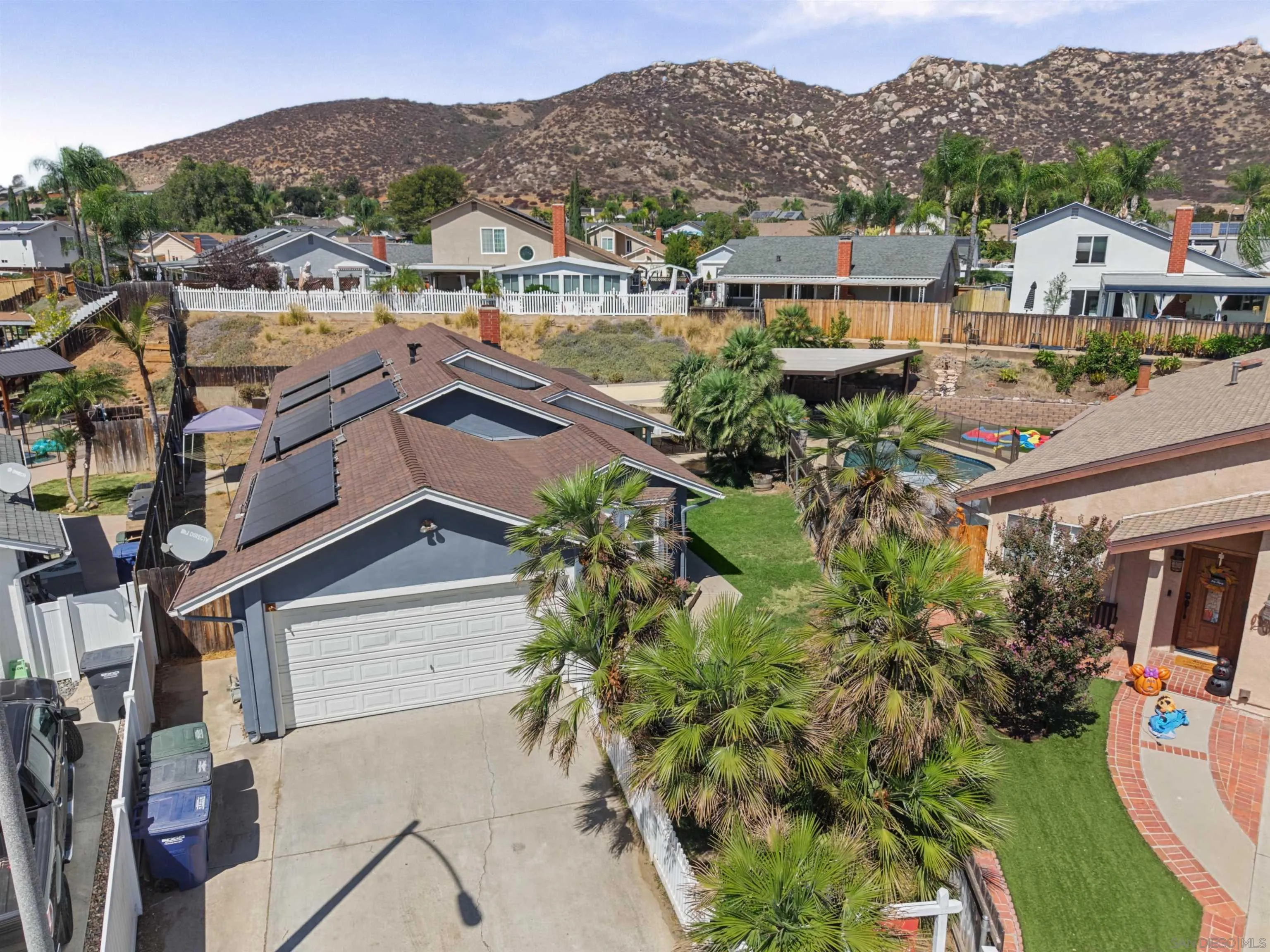 10958 Gayola Dr