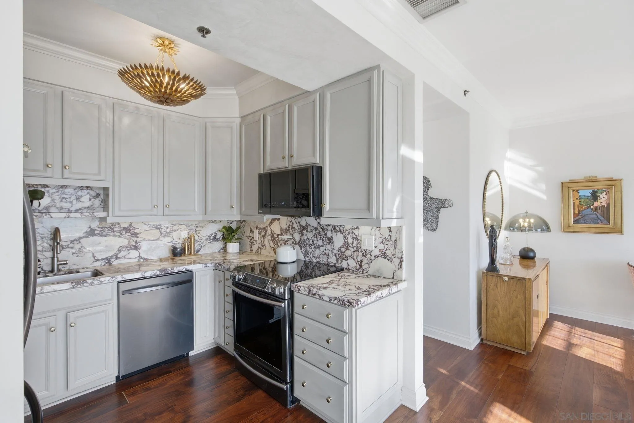 702 Ash St Unit 704