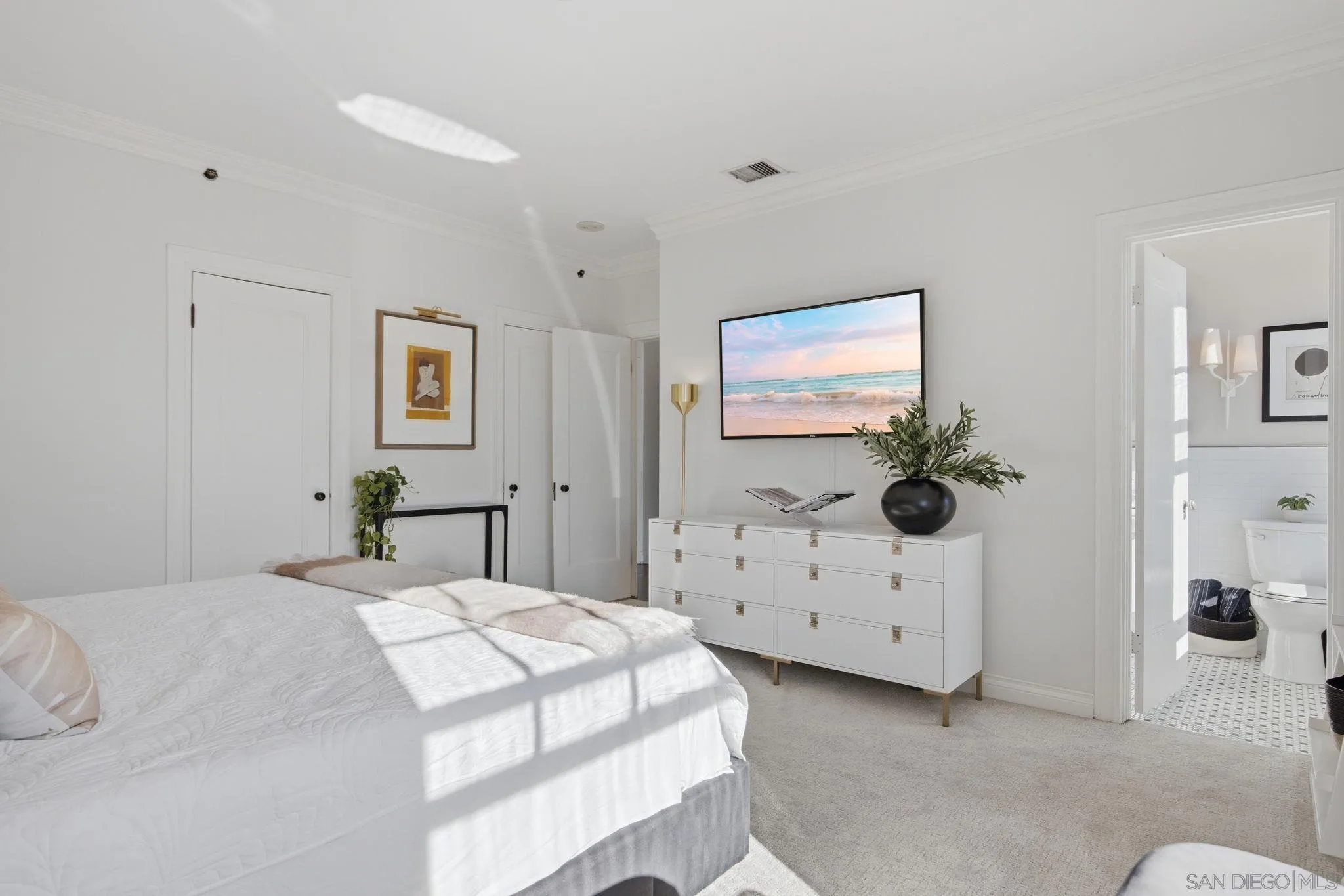 702 Ash St Unit 704
