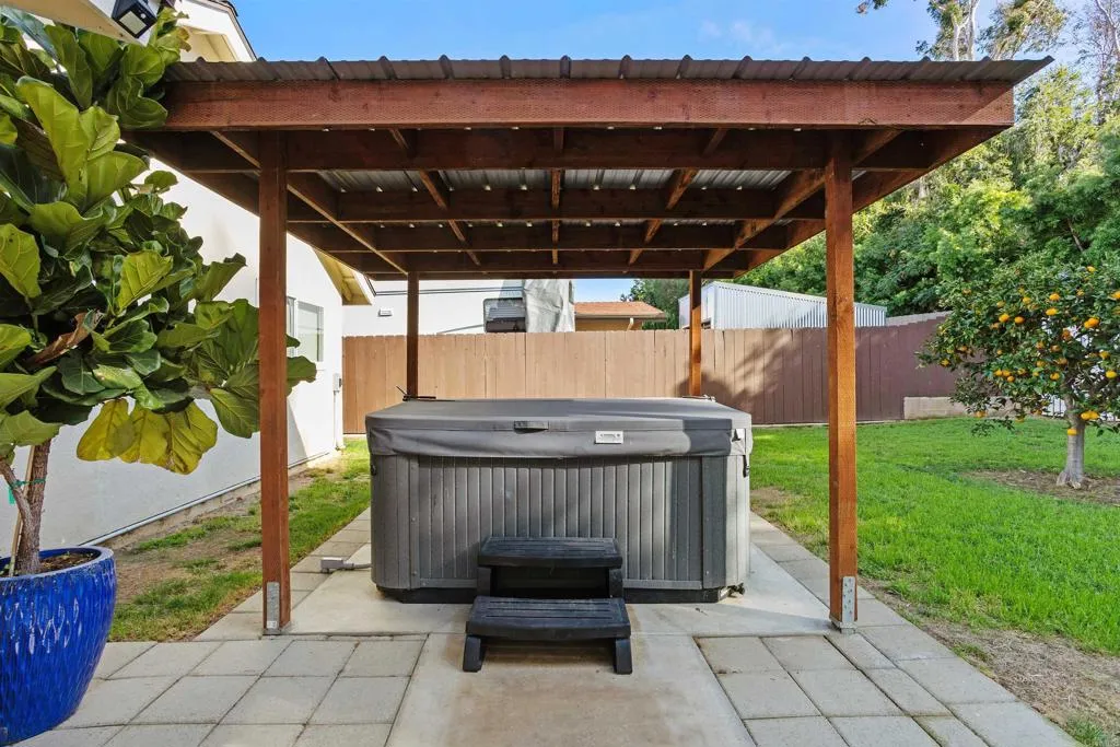 4015 Via Serra