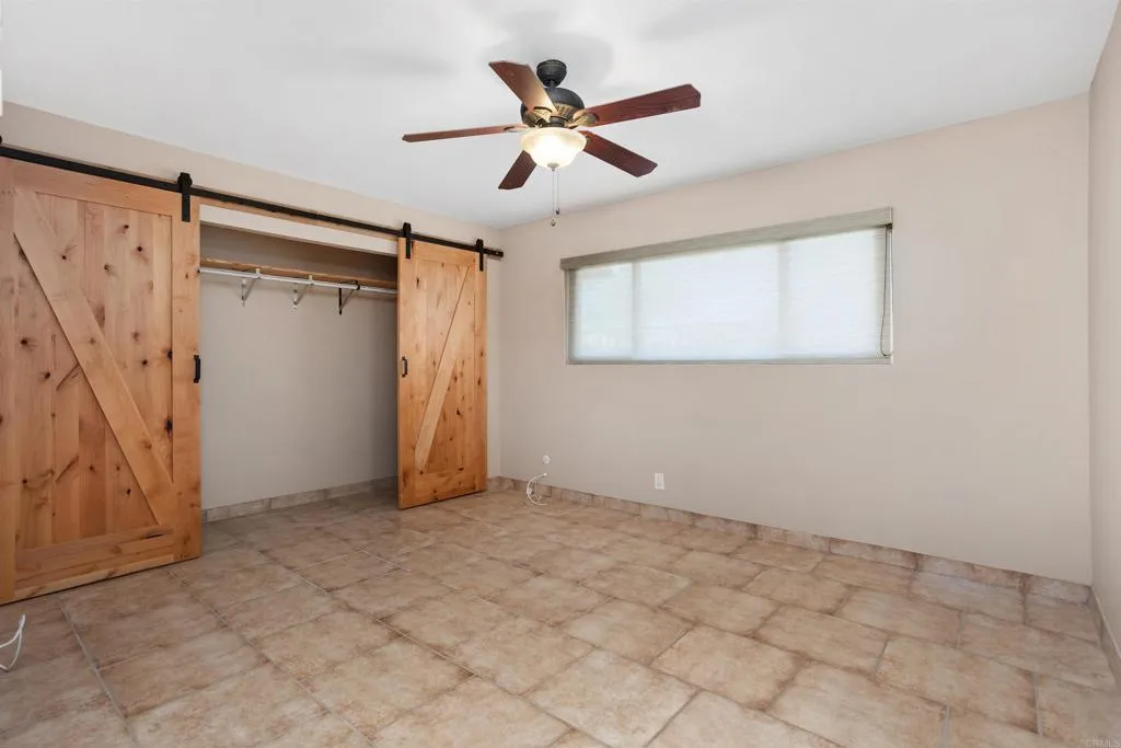 4015 Via Serra