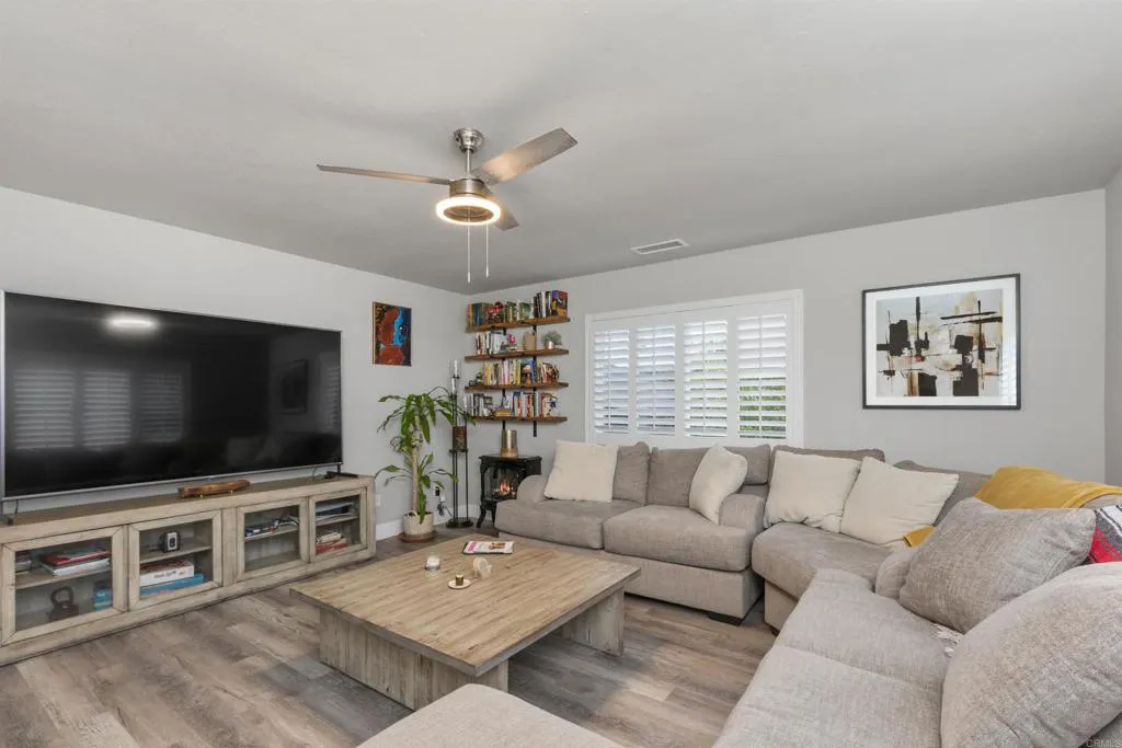 28739 Avenida Estrella